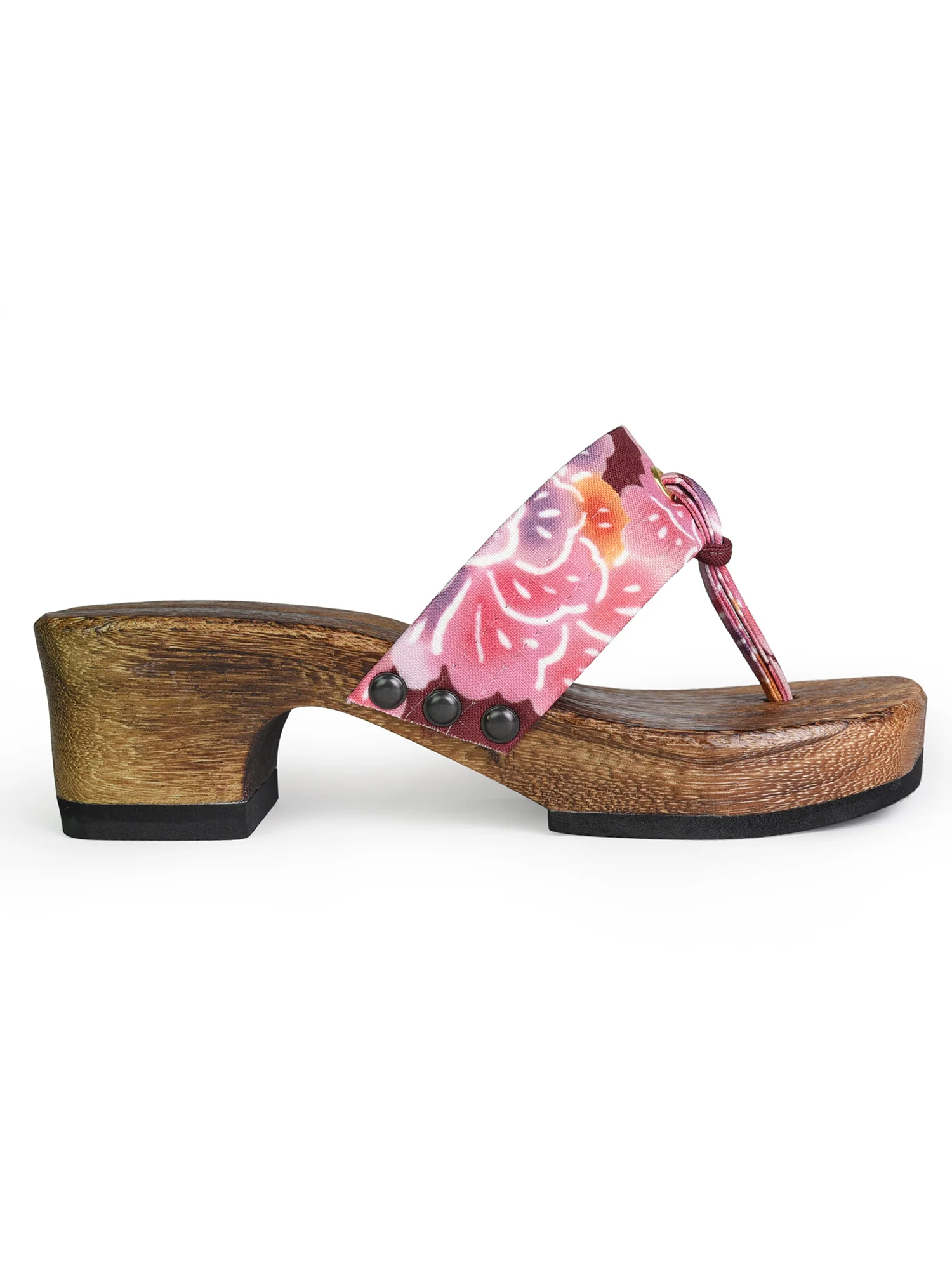 Bingata Wooden Geta Sandals in Rouge - Image 3