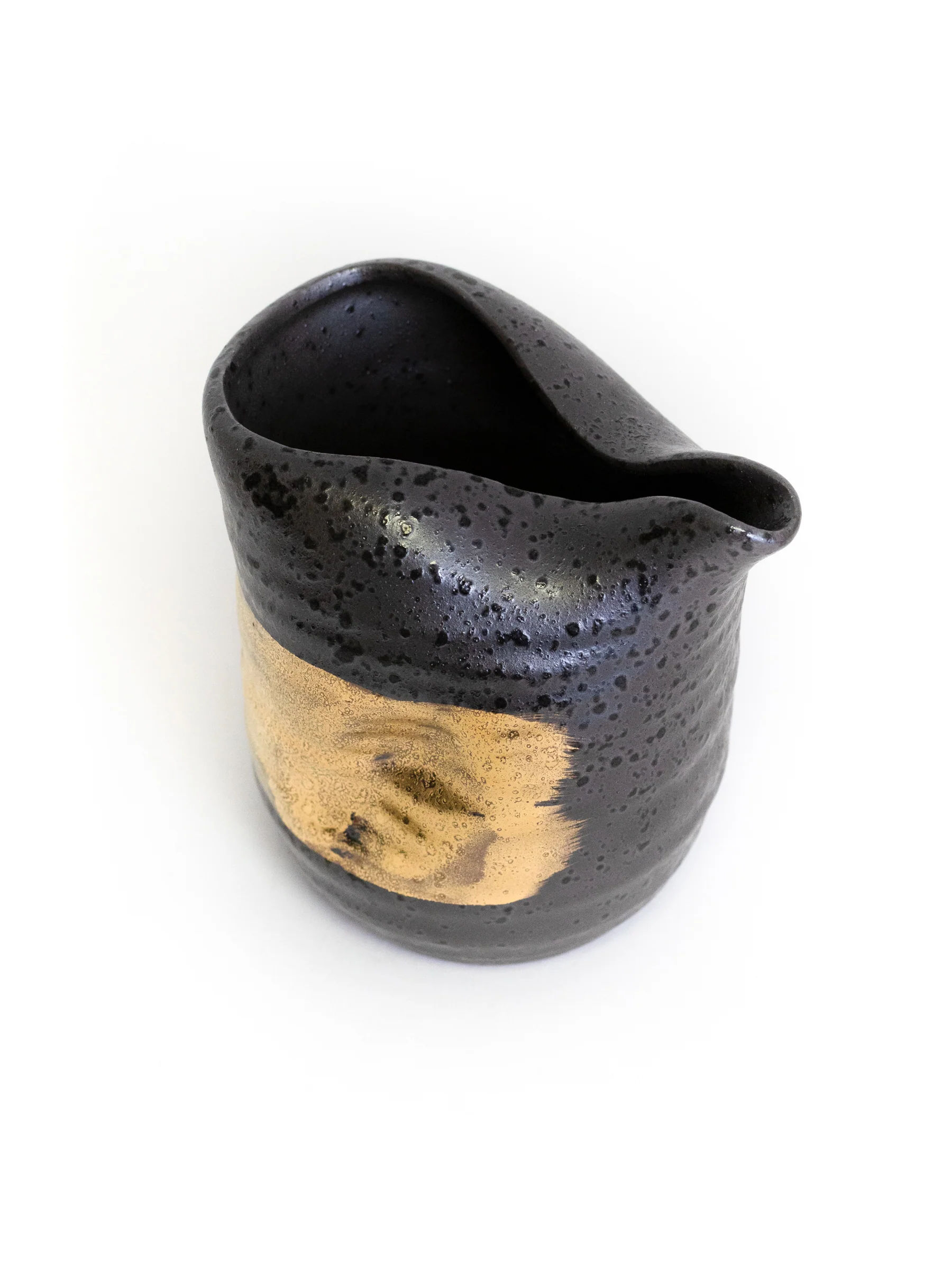 Black Kinmaki Mino Ware Japanese Sake Set by Yamai - Image 4