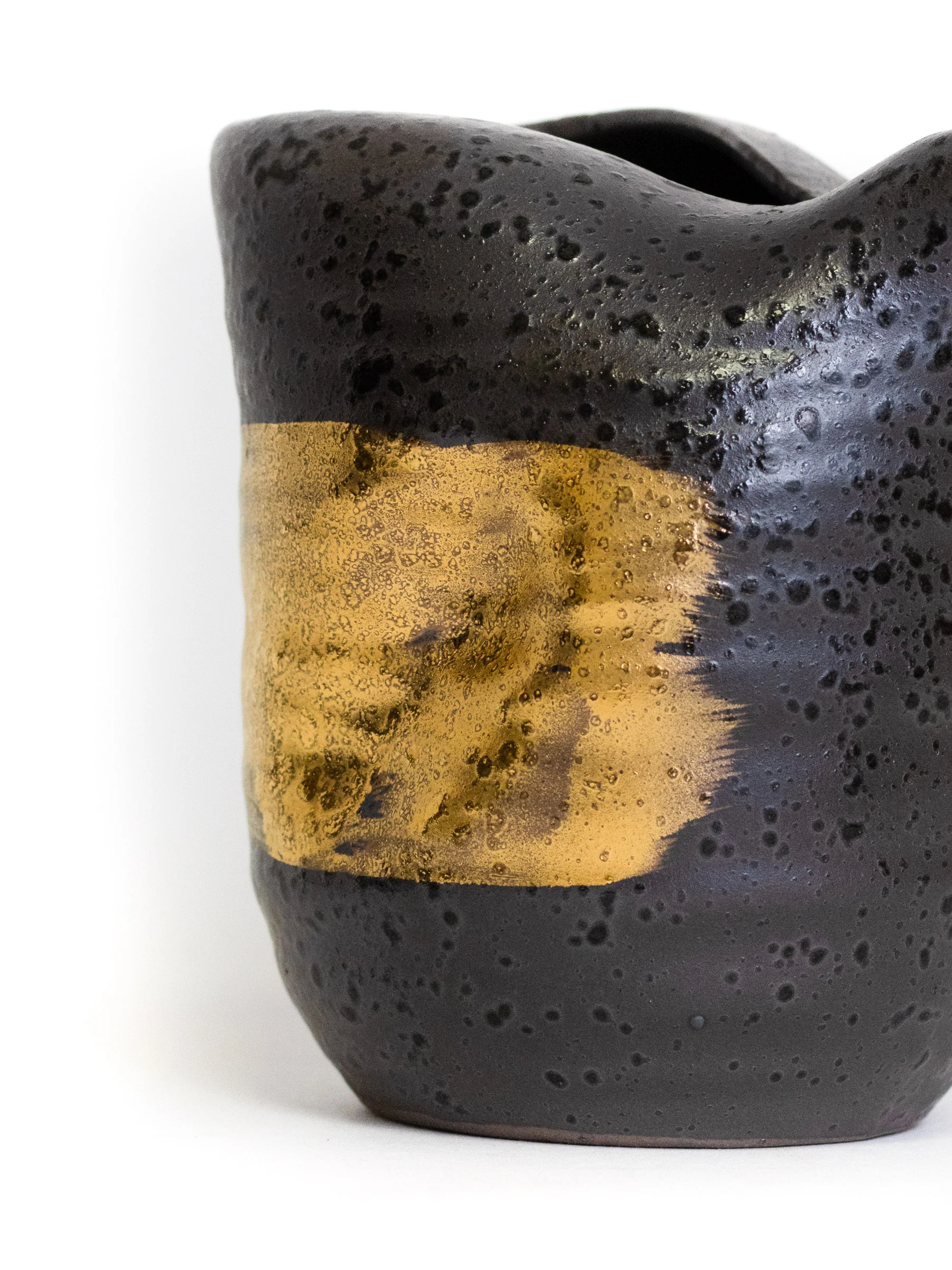 Black Kinmaki Mino Ware Japanese Sake Set by Yamai - Image 8