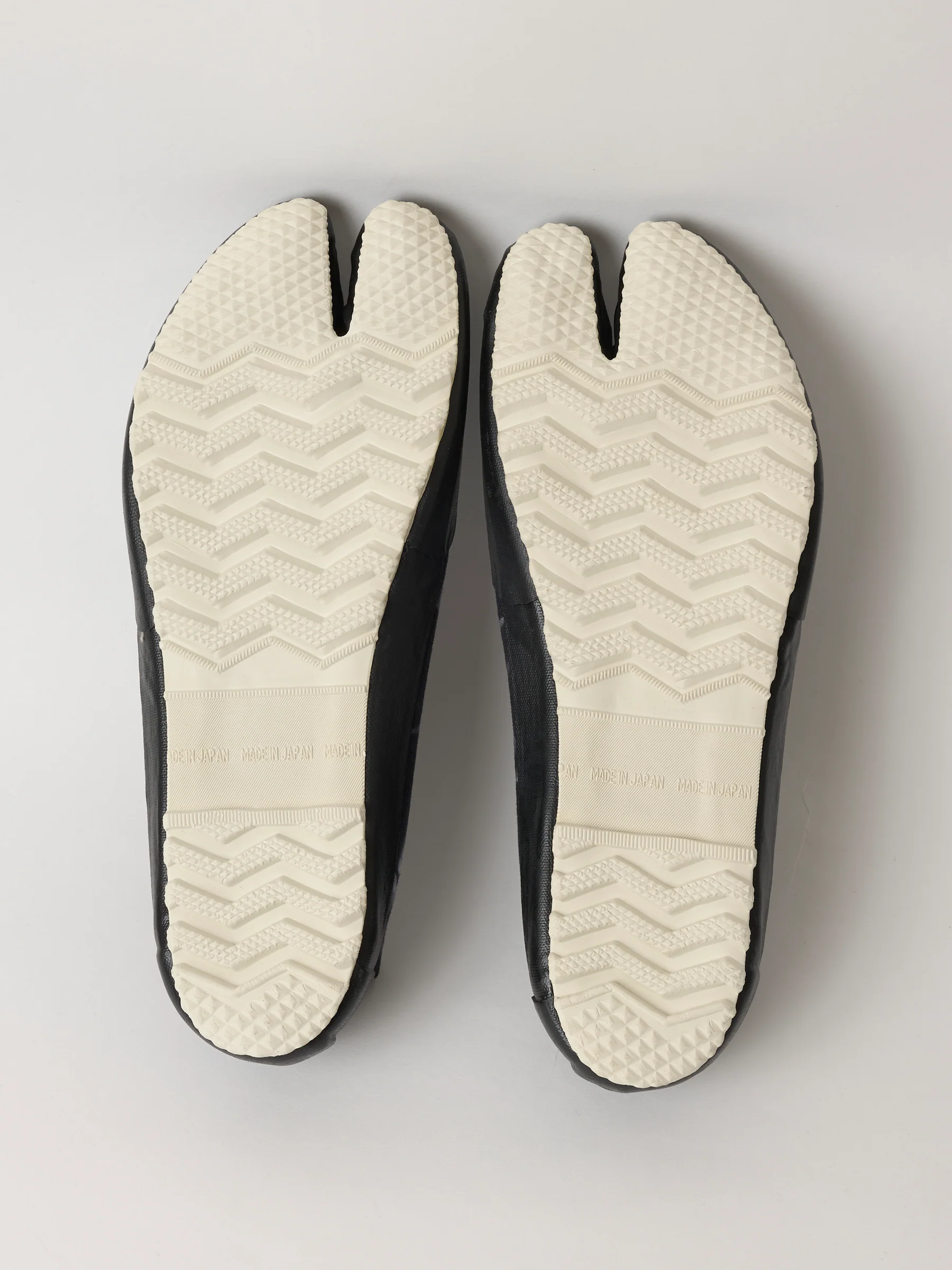 Black Montsuki Jikatabi Shoes - Image 4