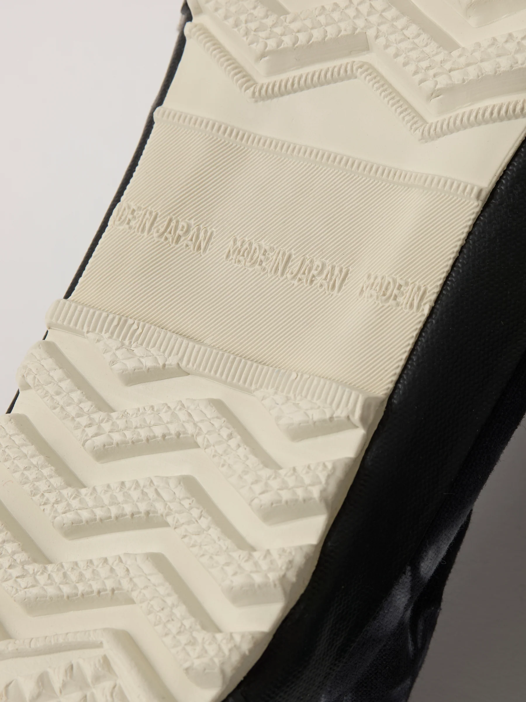 Black Montsuki Jikatabi Shoes - Image 5