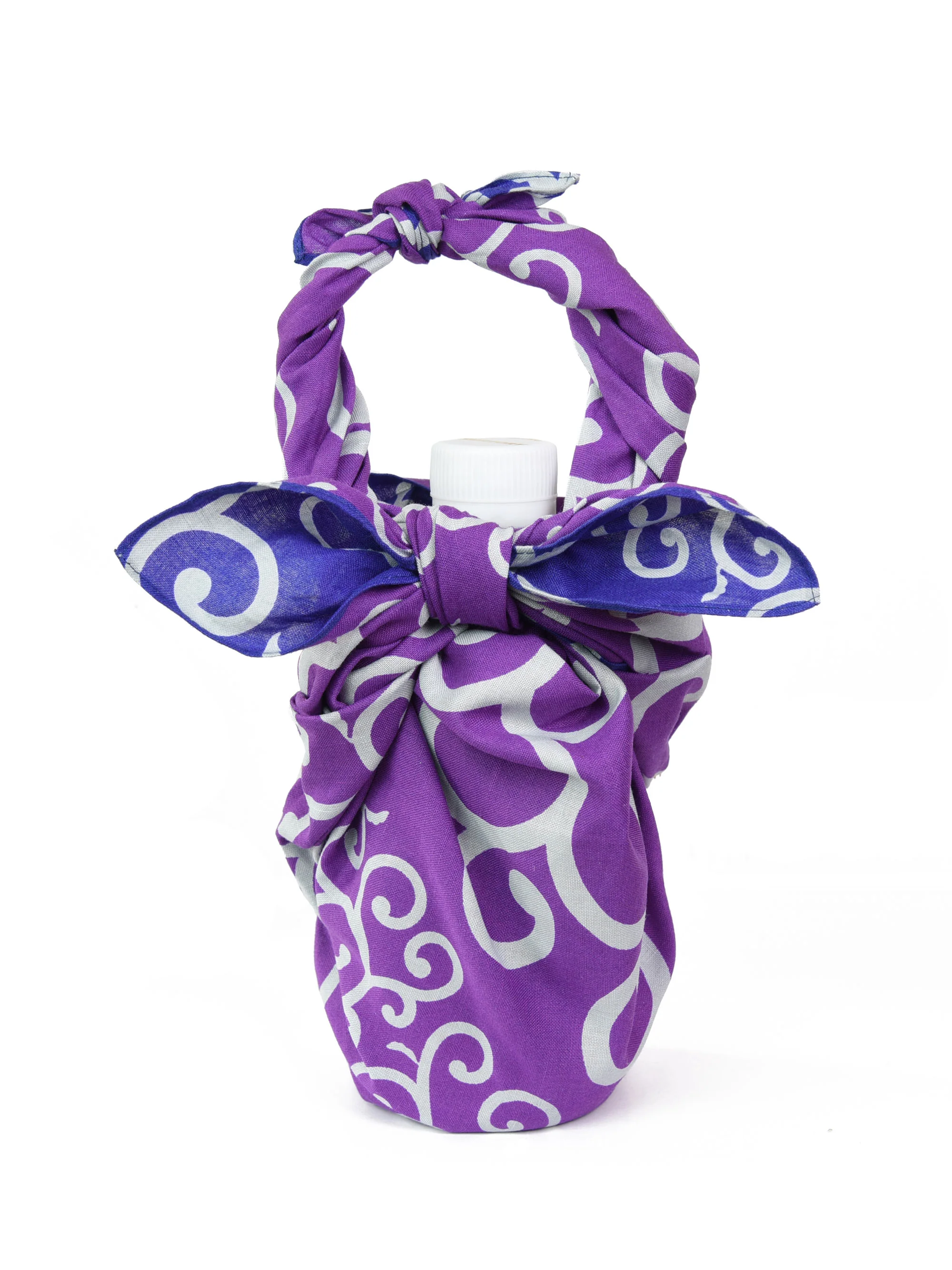 Blue Karakusa Reversible Furoshiki - Image 4