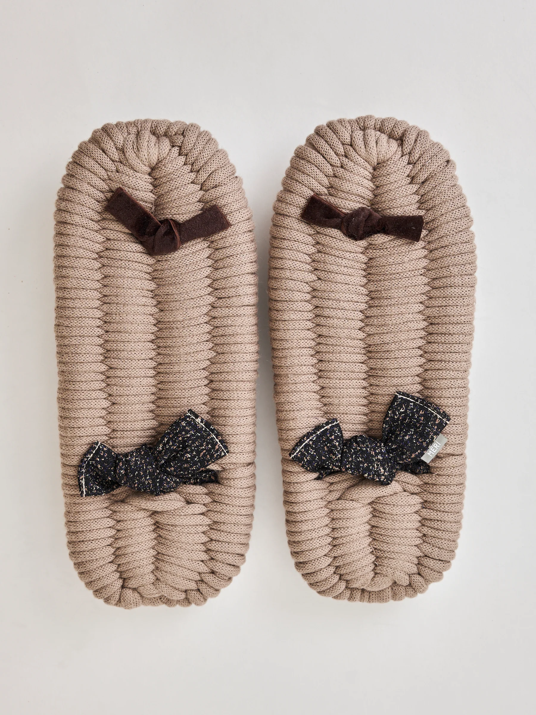 Braque Zori Unisex Japanese Slippers - Image 6