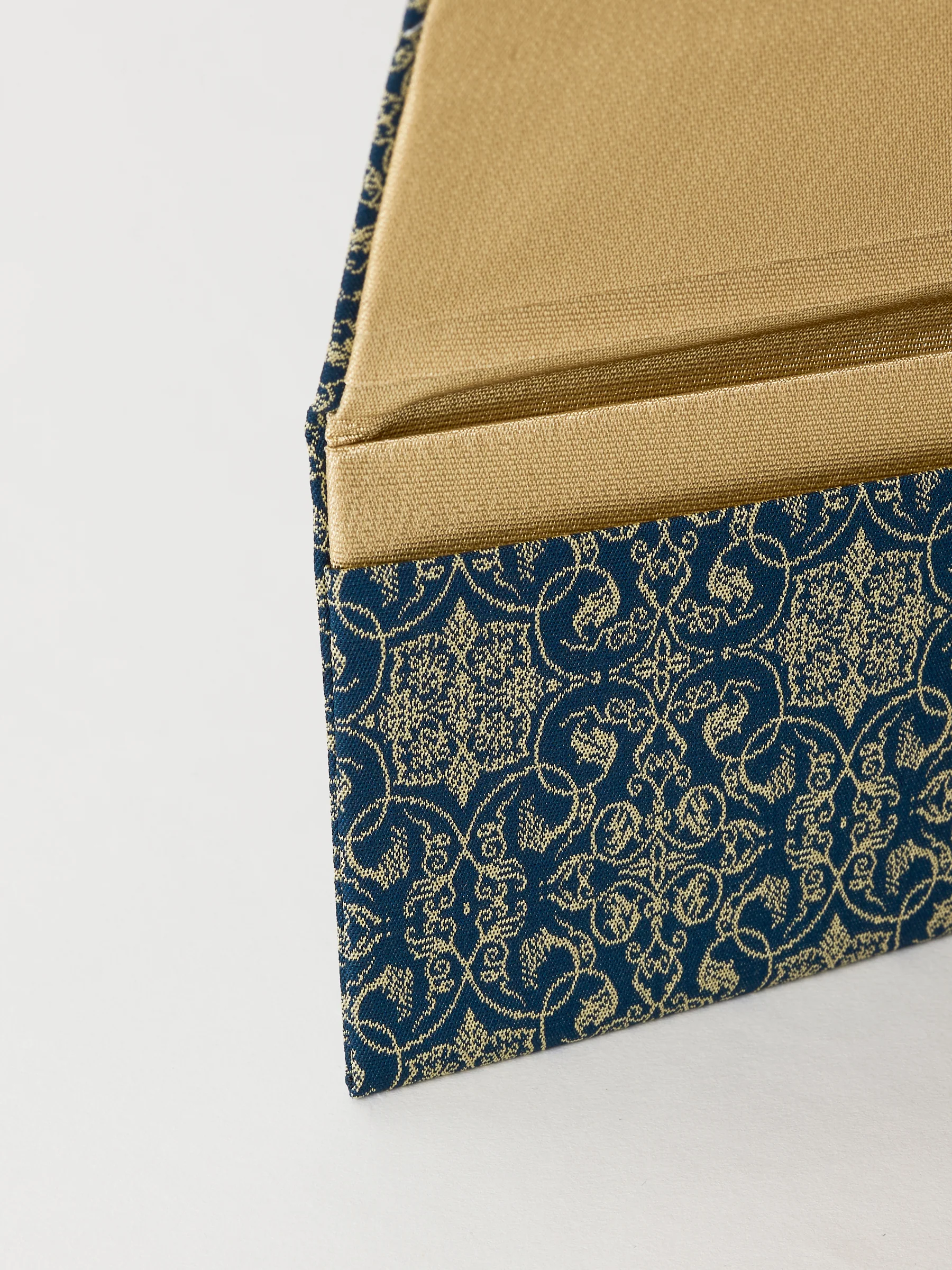 Budo Silk Brocade Wallet - Image 4