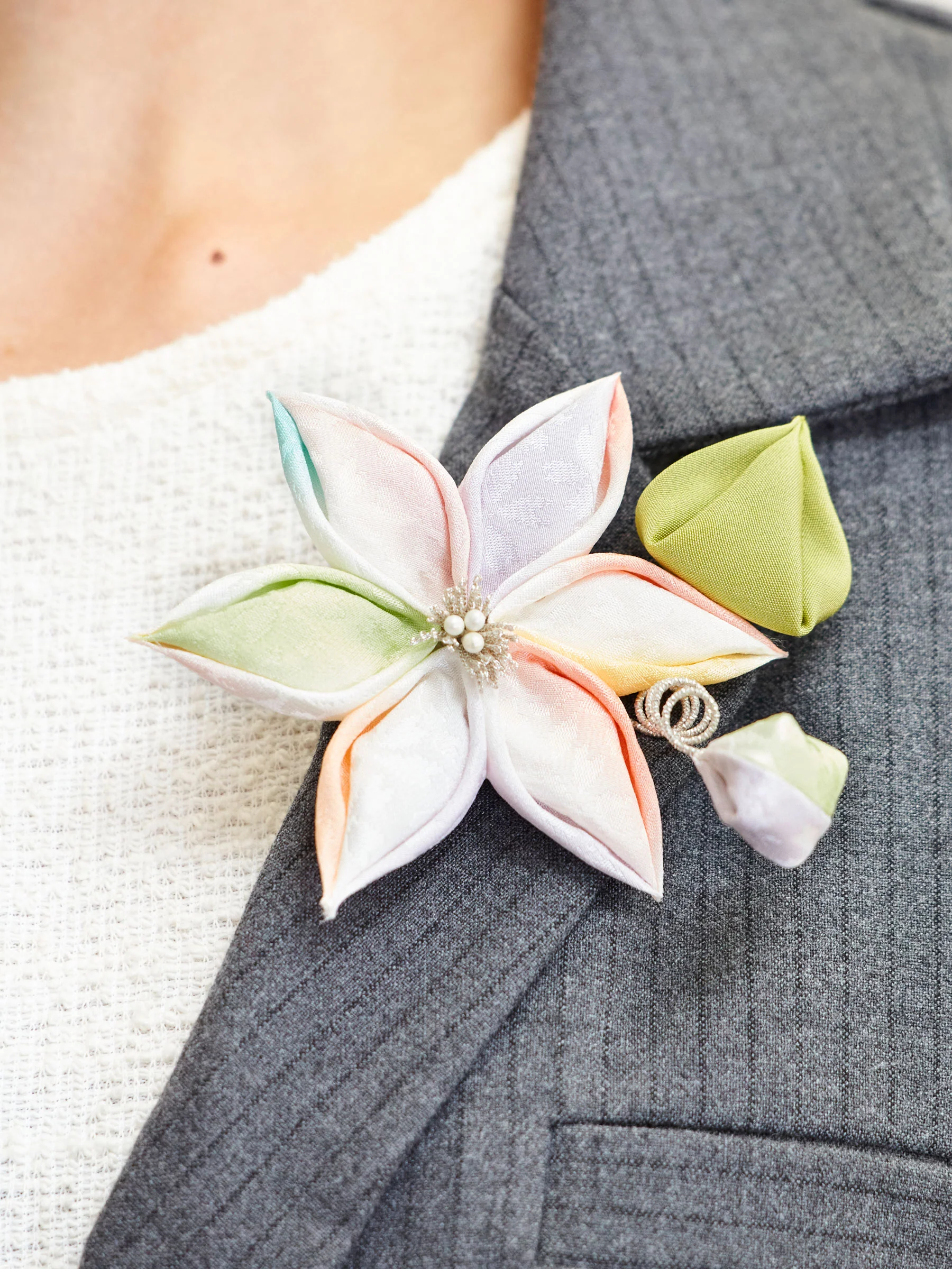 Clematis  Kanzashi Silk Hair Clip/Brooch - Image 6