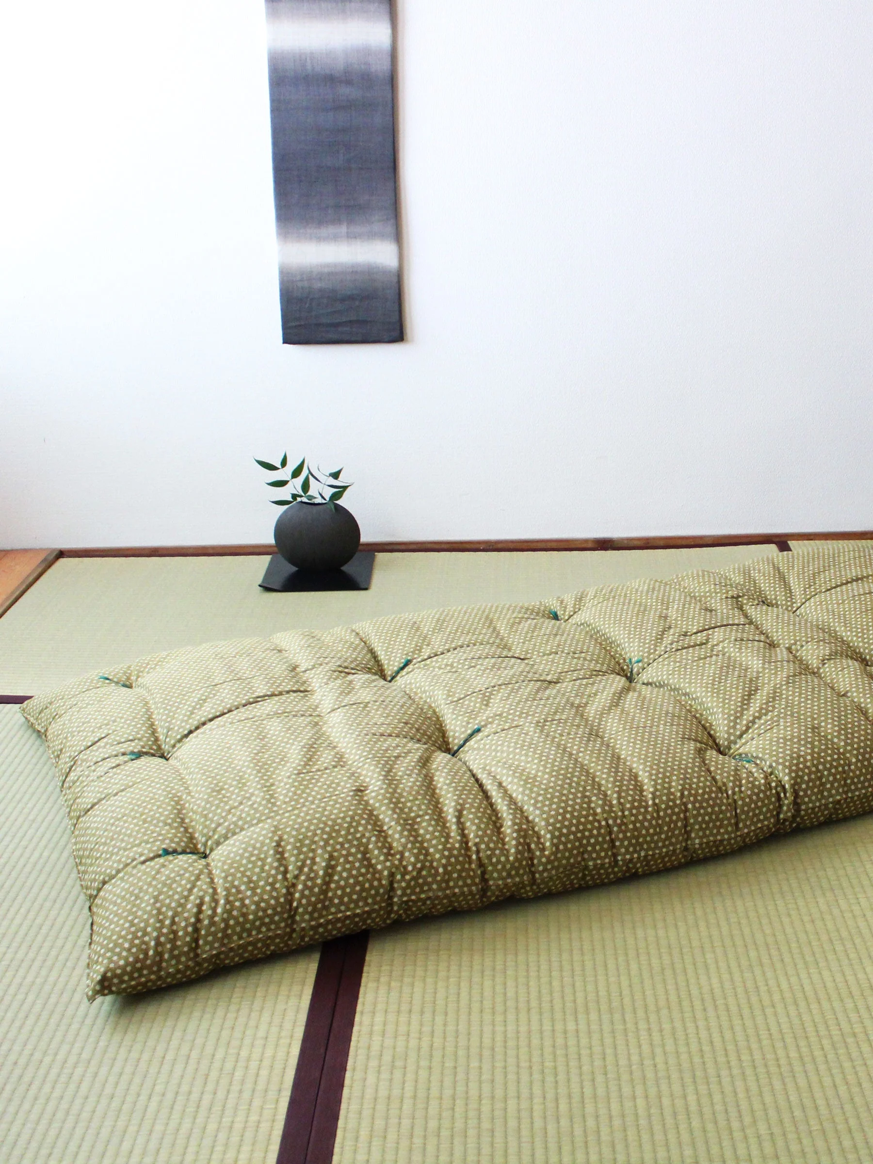 Natural Cotton Japanese Futon Mattress & Duvet Set - Image 15