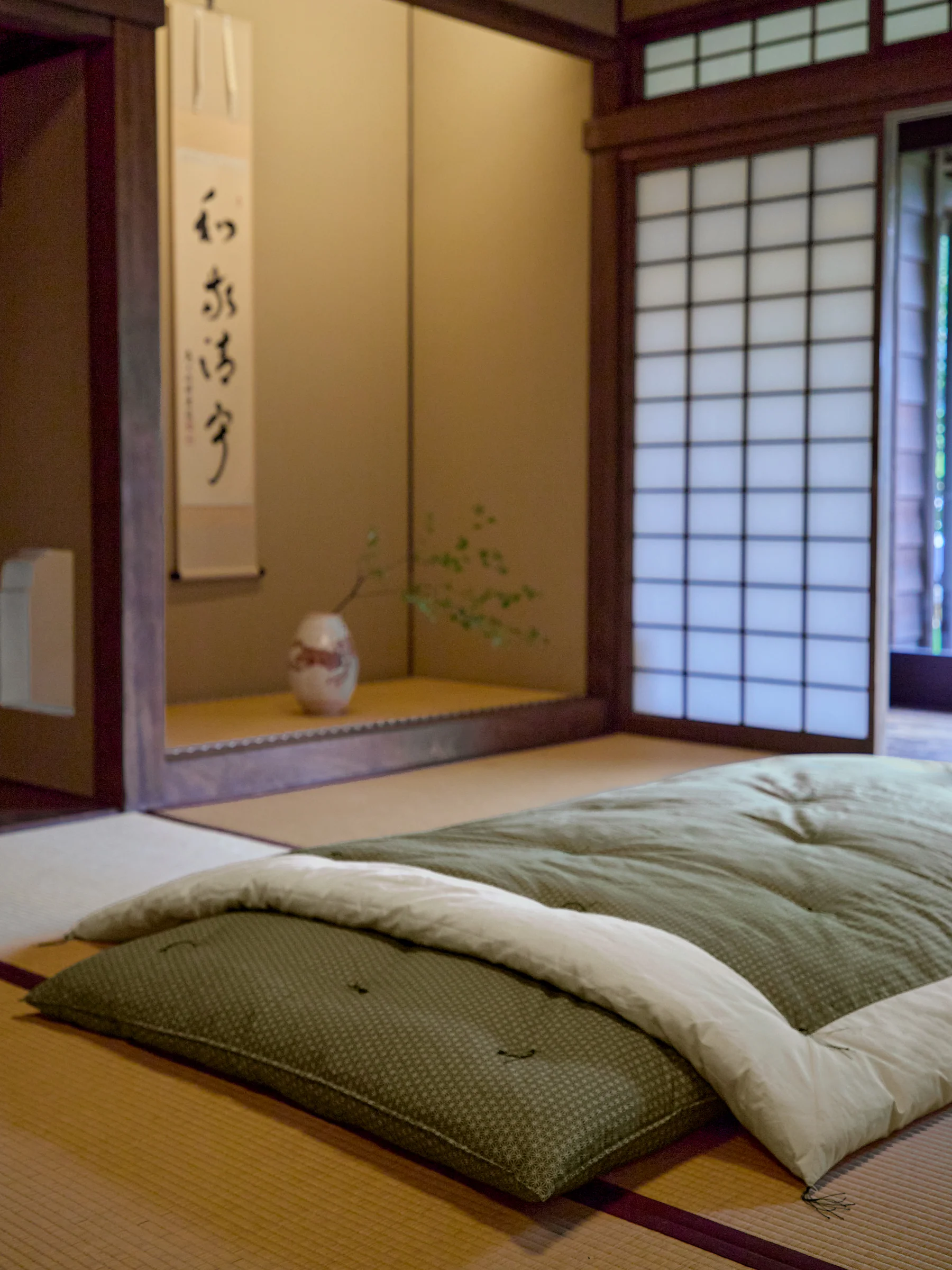Natural Cotton Japanese Futon Mattress & Duvet Set - Image 5