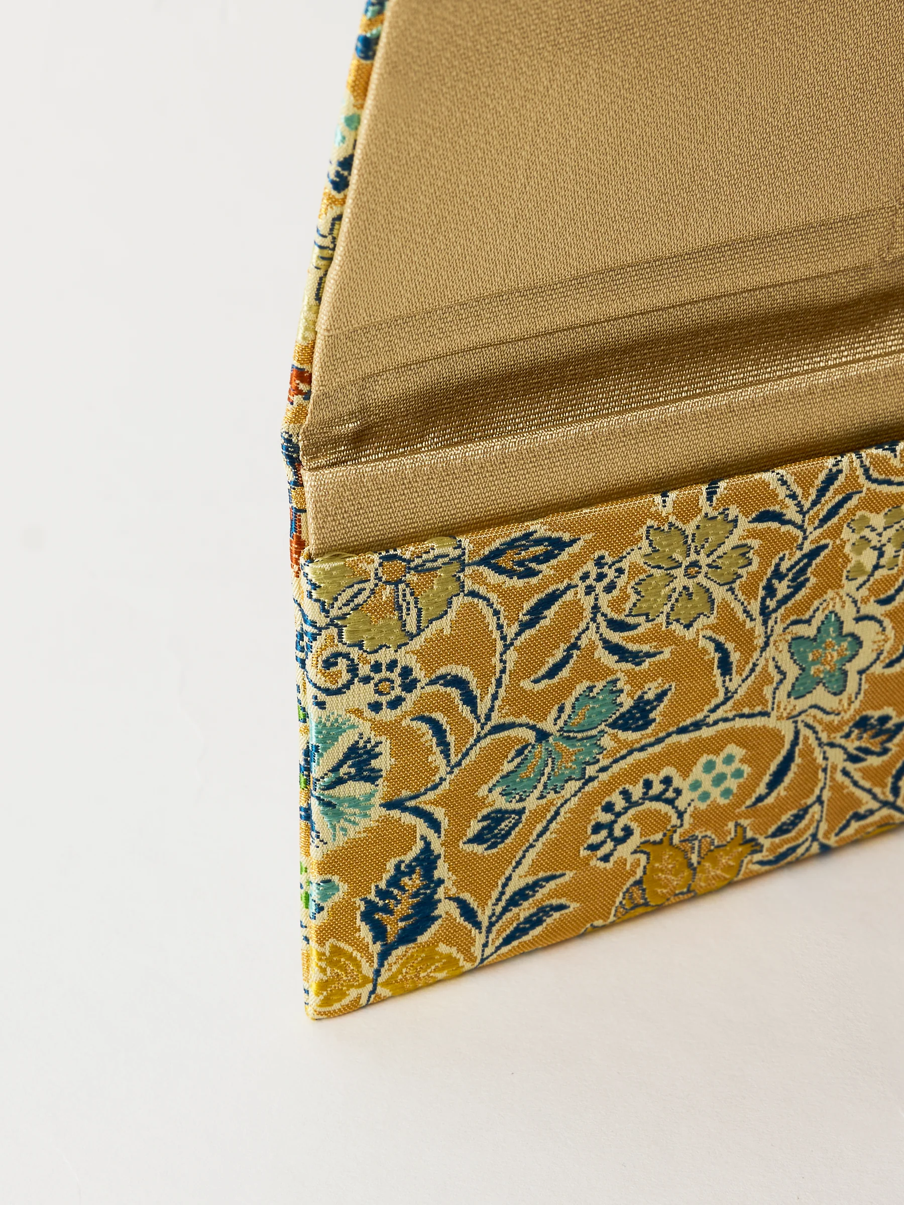 Gold Bundai Silk Brocade Wallet - Image 4