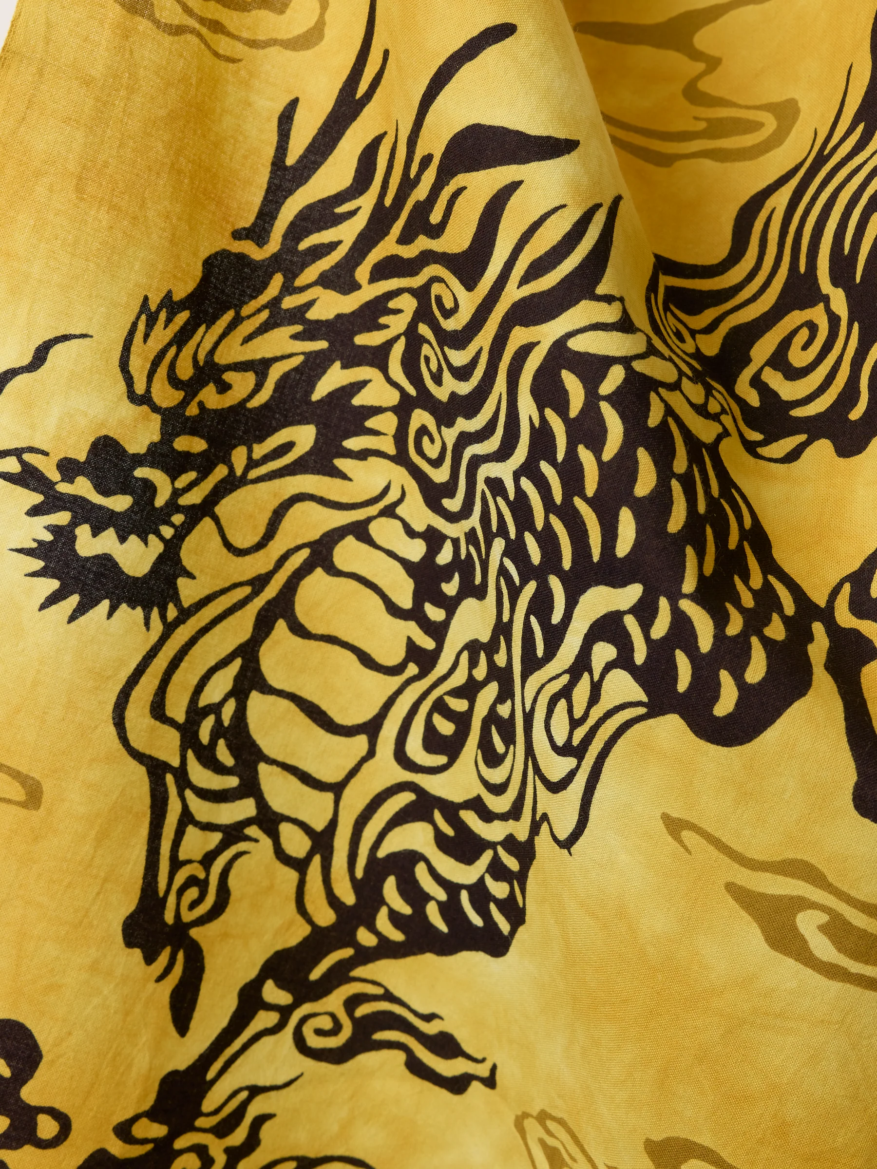 Golden Kirin Tenugui Towel - Image 3