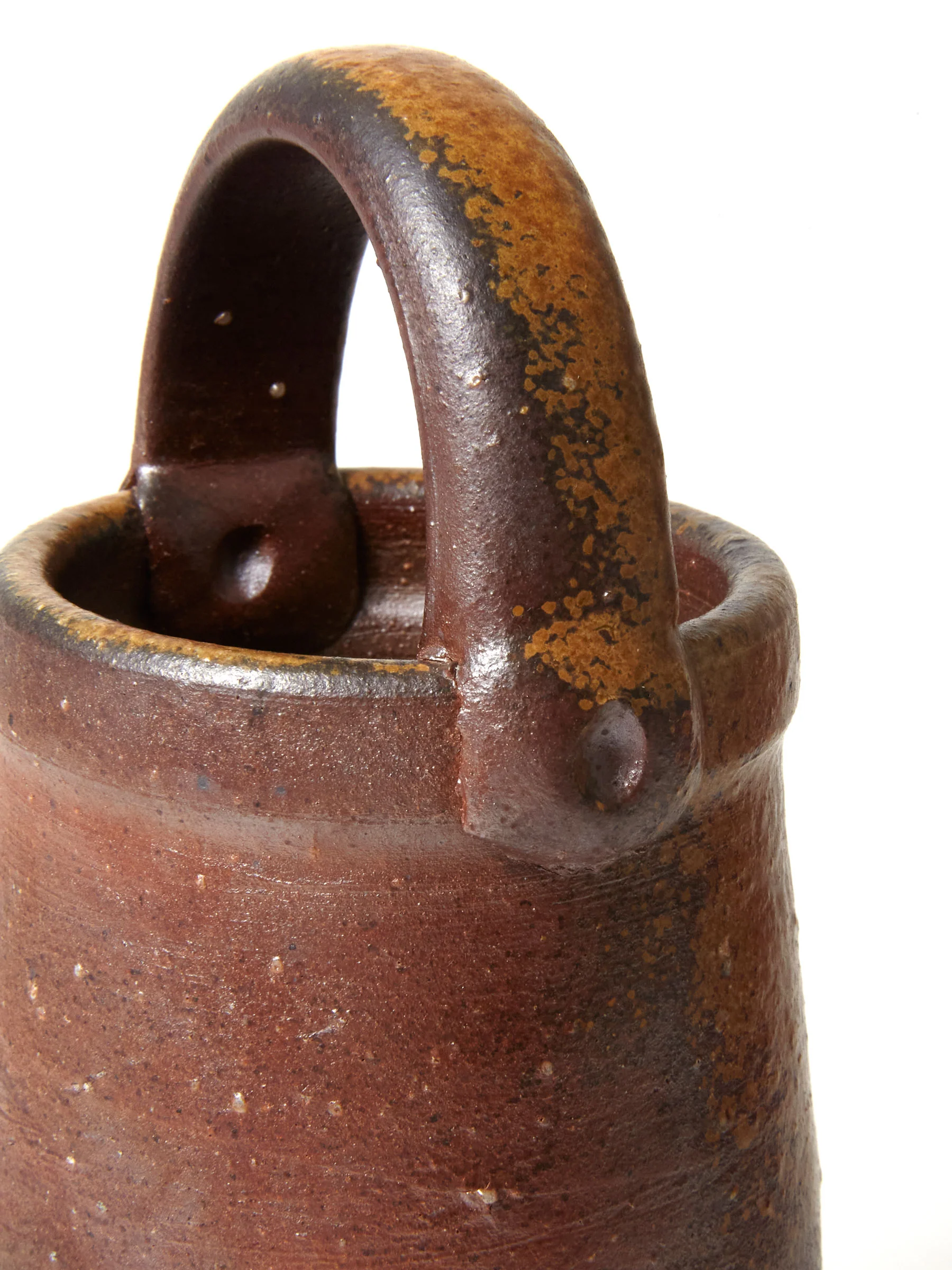 Bizen Ware Japanese Vase with Handle by Hozan - Image 4