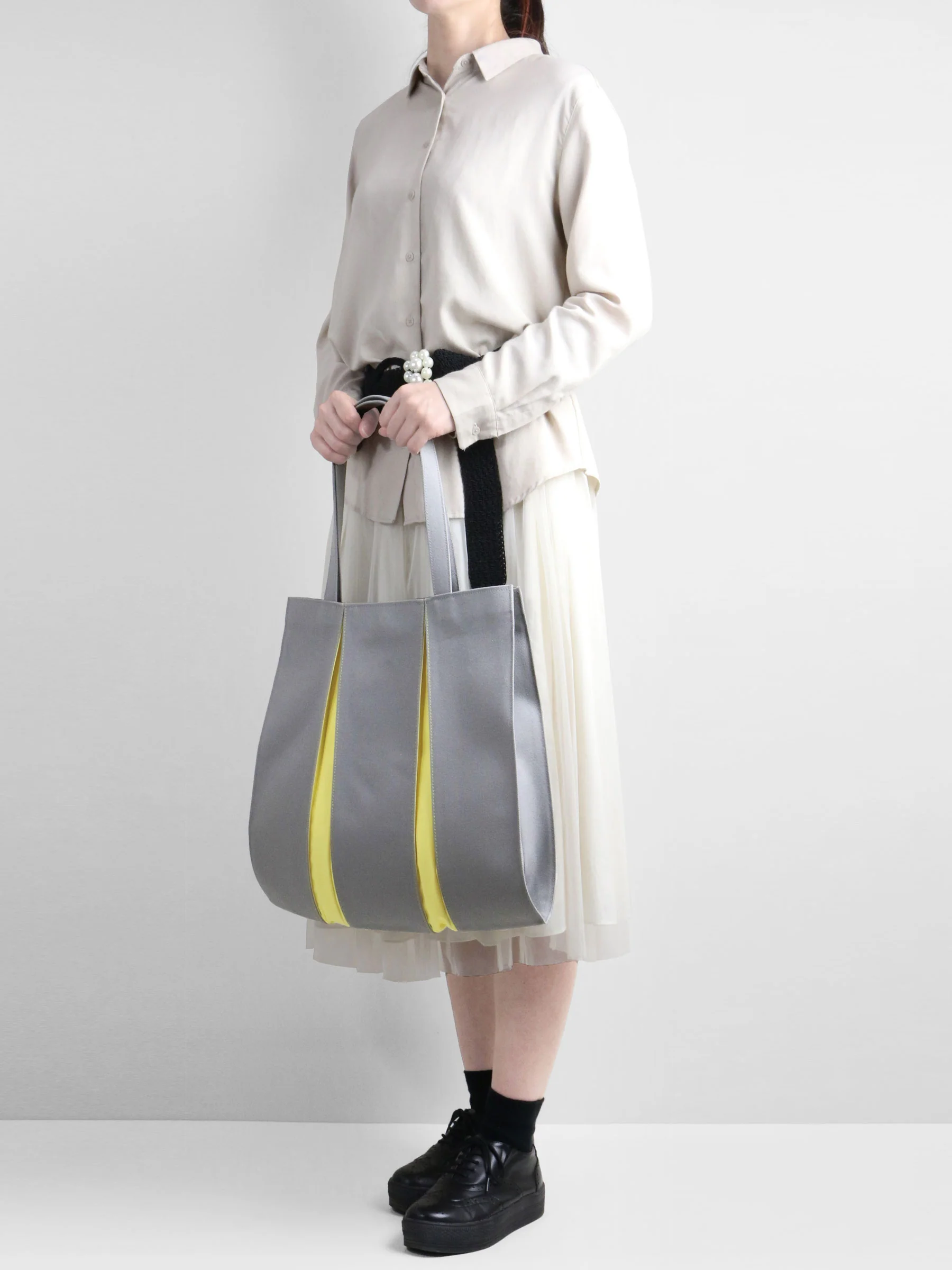 Gray Ougi Cotton-Canvas Tote - Image 7