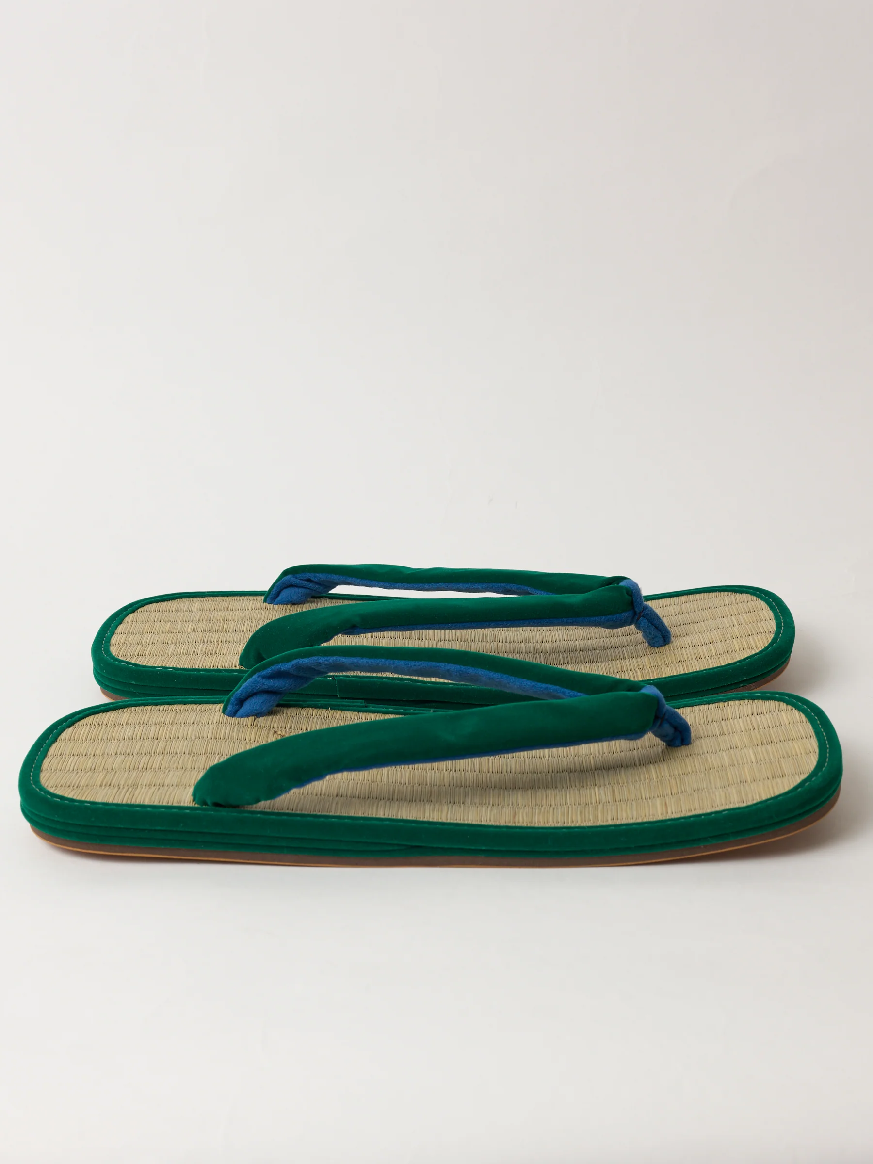 Green Tatami Rush Grass Men’s Setta Sandals - Image 4