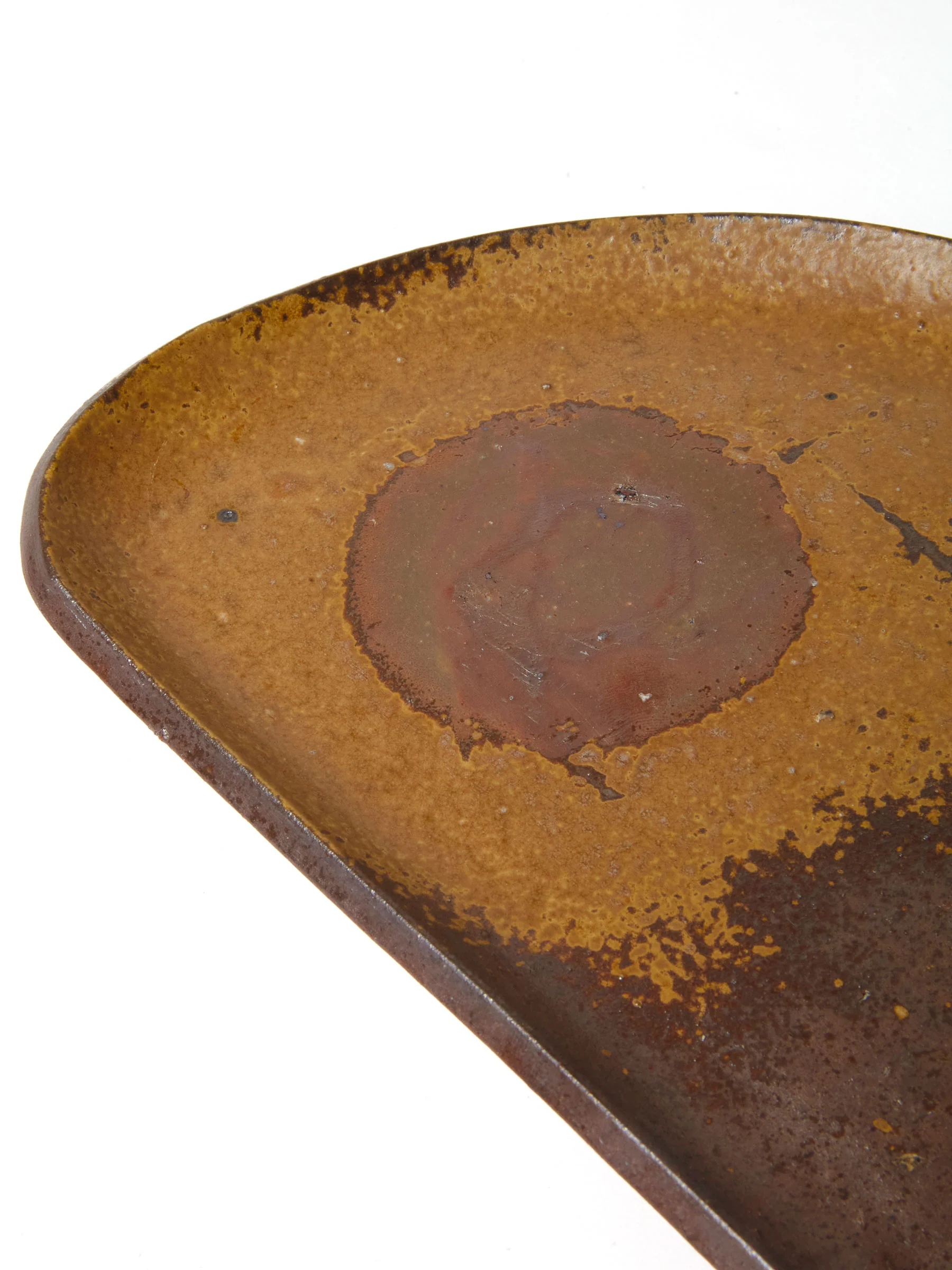 Half-Moon Bizen Ware Sushi Plate by Hozan (10"/26cm) - Image 5
