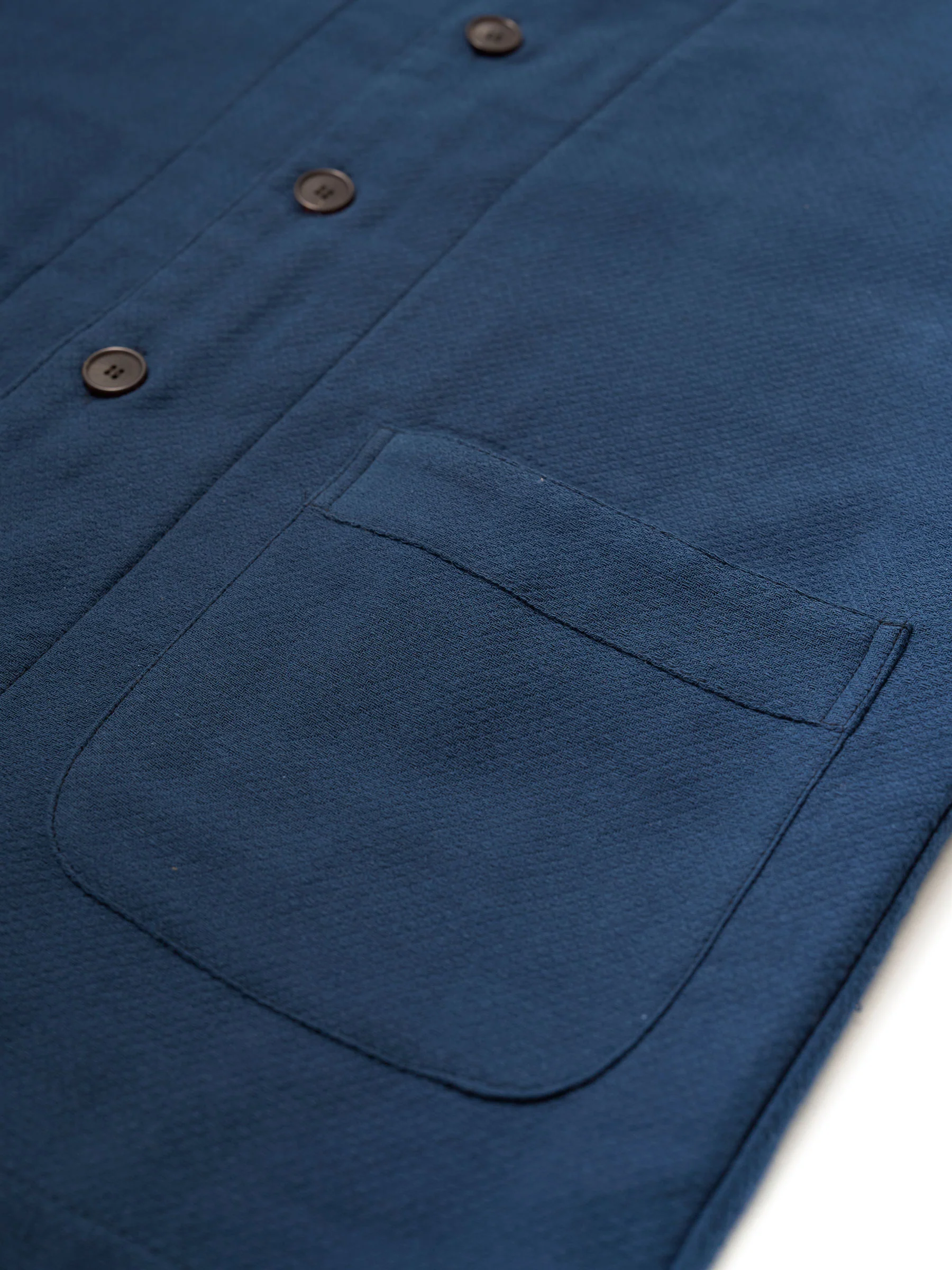 Heritage-Cut Cotton Gauze Samue Pajama Set in Indigo - Image 7