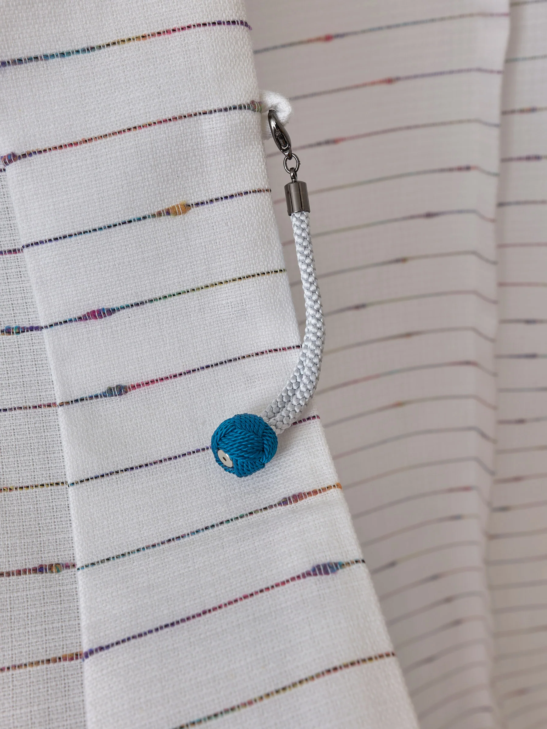 Hikari White Traditional Haori Jacket - Image 9
