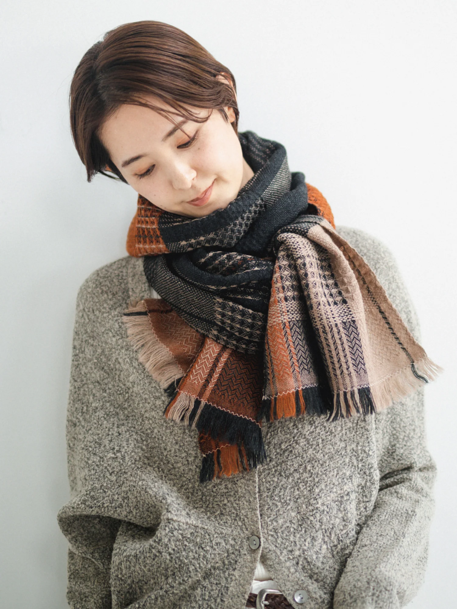 Imabari Artisanal Weave Wool Scarf - Autumn Clay - Image 7