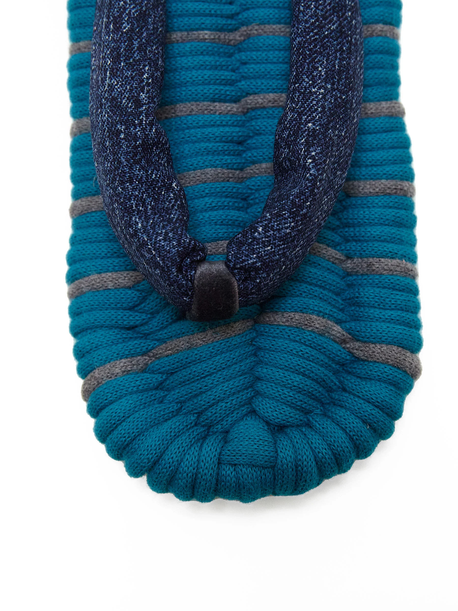 Tsumugi Zori Unisex Japanese Slippers - Image 5