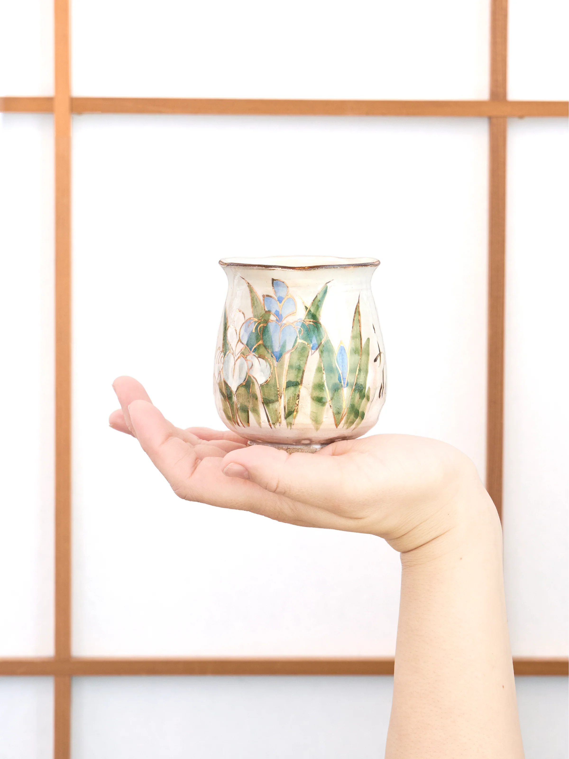 Iris Kyoto Ware Yunomi Teacup Set by Shunzan - Image 11