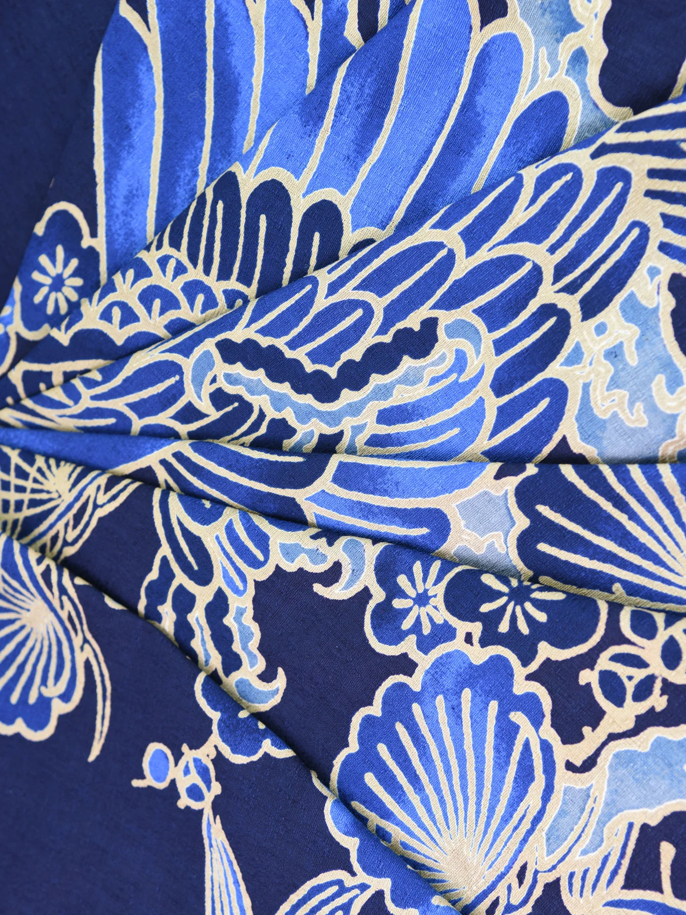 Japanese Eagle Furoshiki Wrapping Cloth - Image 4