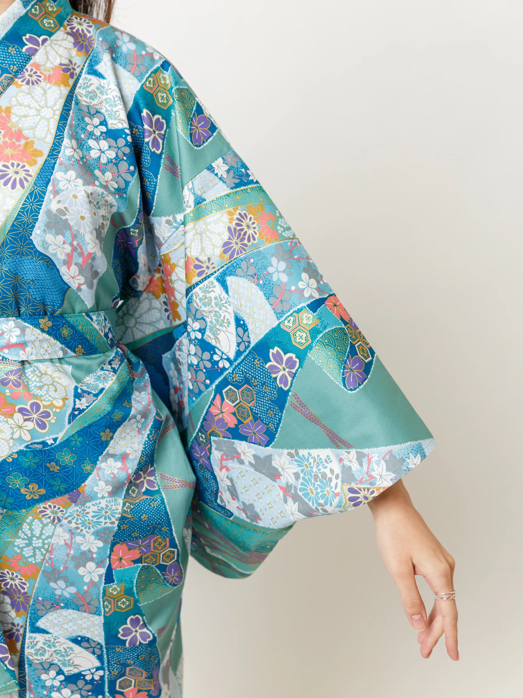 Turquoise Ribbon Long Kimono Robe - Image 5