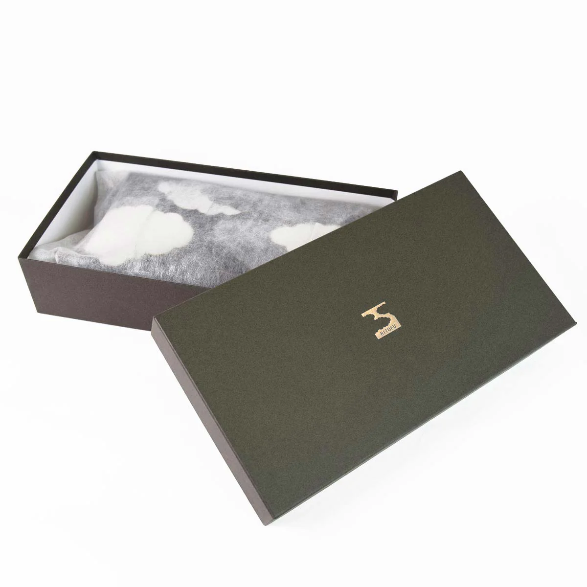 Kyo-Yuzen Silk Clutch in Black - Image 11