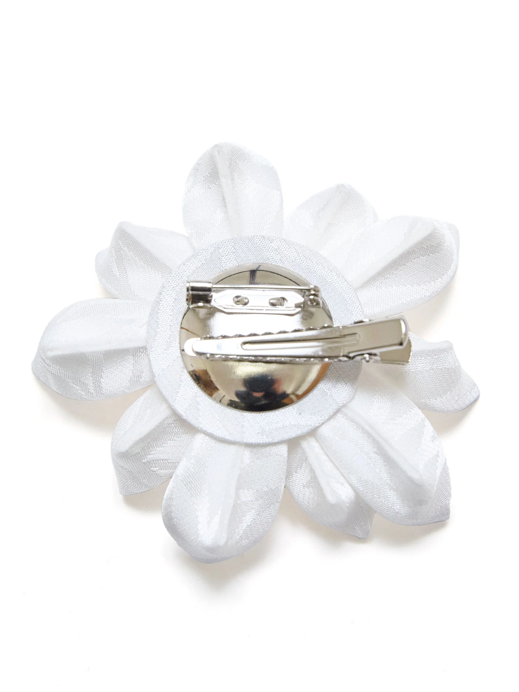 Lily Kanzashi Silk Hair Clip/Brooch - Image 5