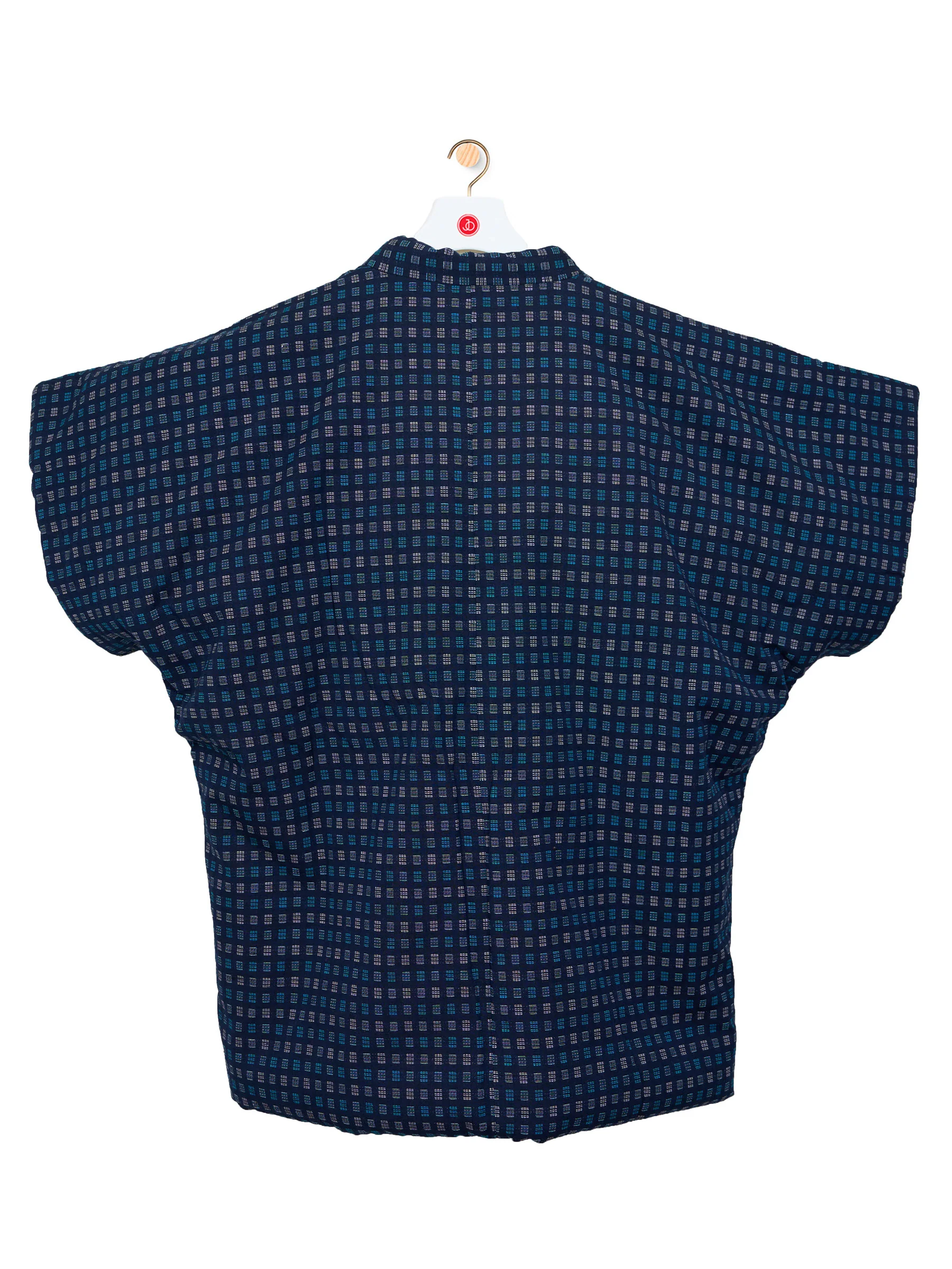 Mado Blue Short-Sleeve Hanten Padded Jacket - Image 6