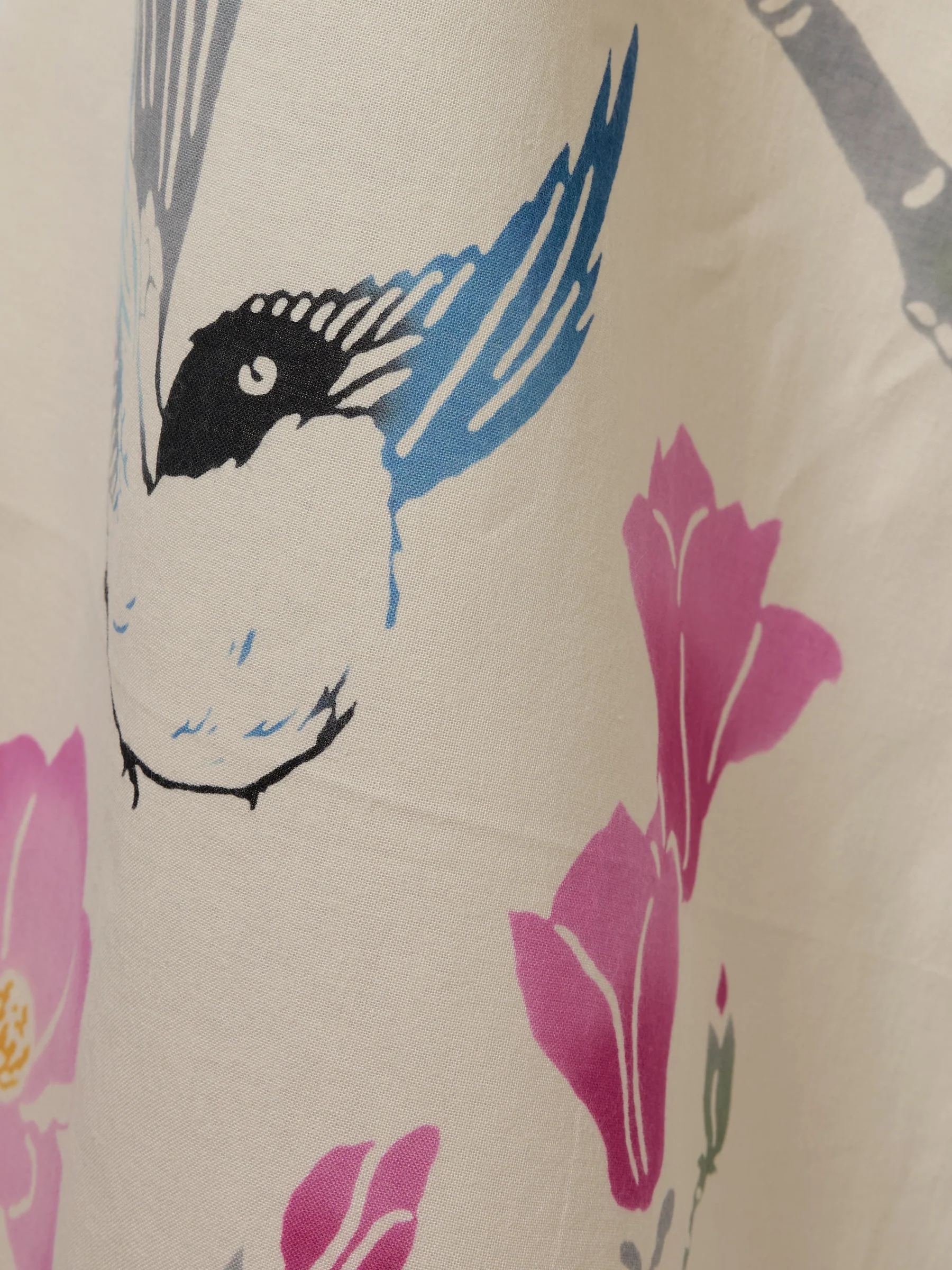 Magnolia & Onaga Bird Tenugui Towel - Image 3