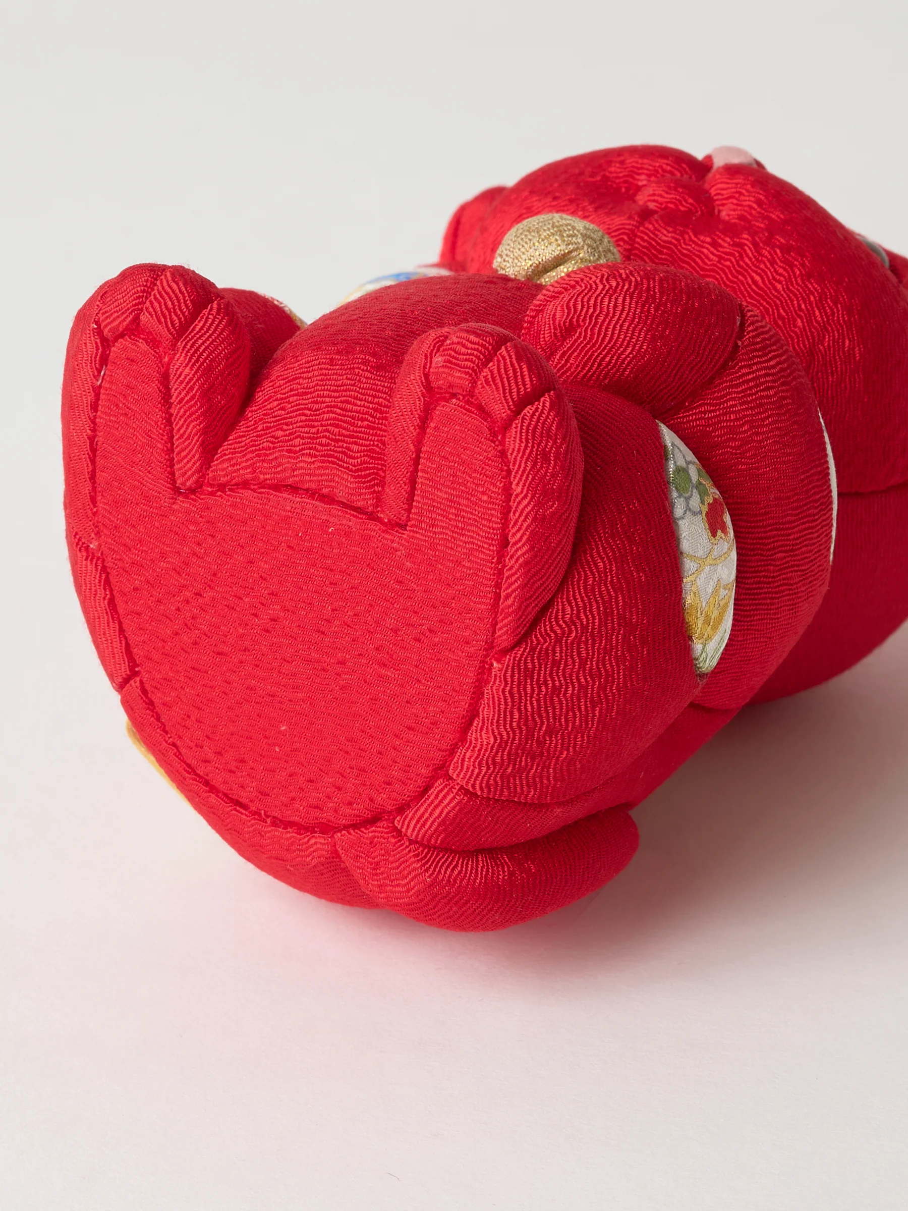 Maneki Neko Lucky Cat in Red - Image 7