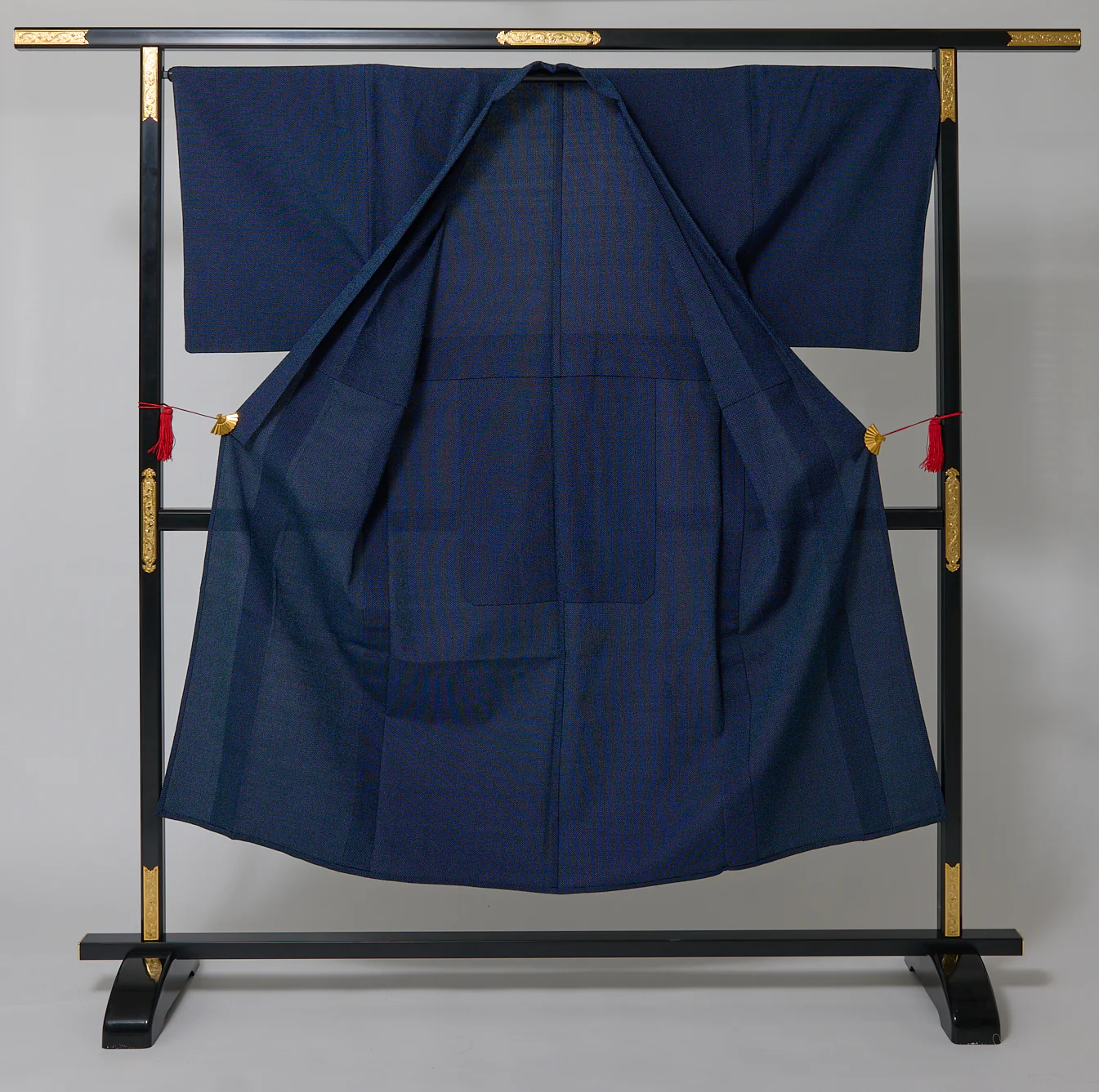 Men's Vintage Seigyoku Silk Japanese Kimono - Image 3