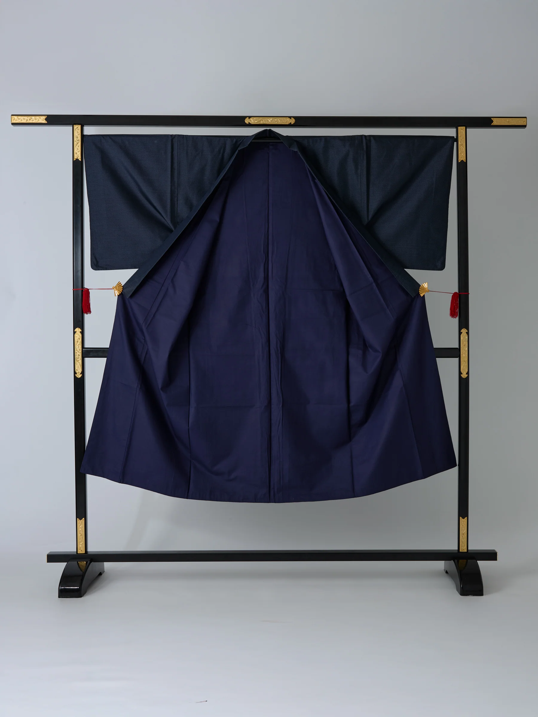 Men's Vintage Noran Silk Japanese Kimono - Image 3
