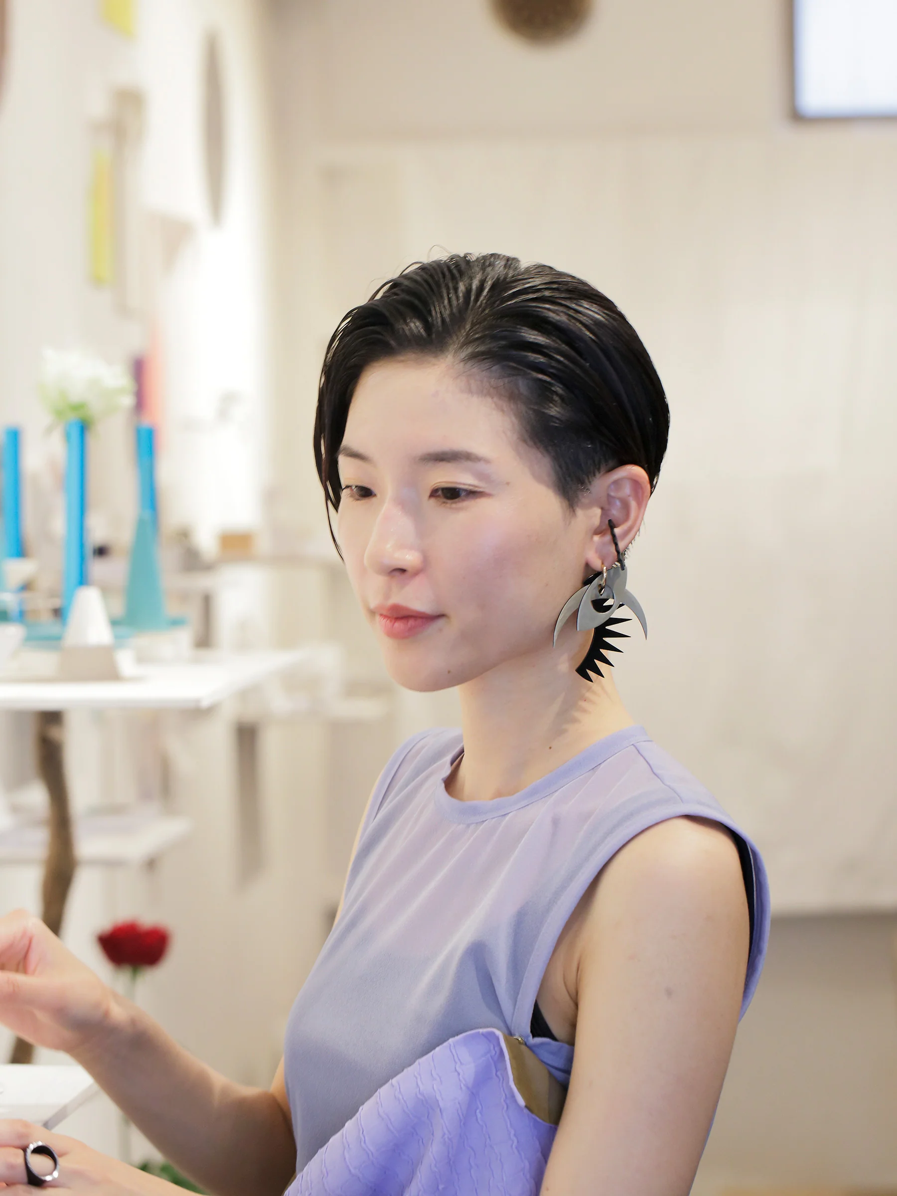 Mimi Hook Earrings in Silver/Black - Image 9