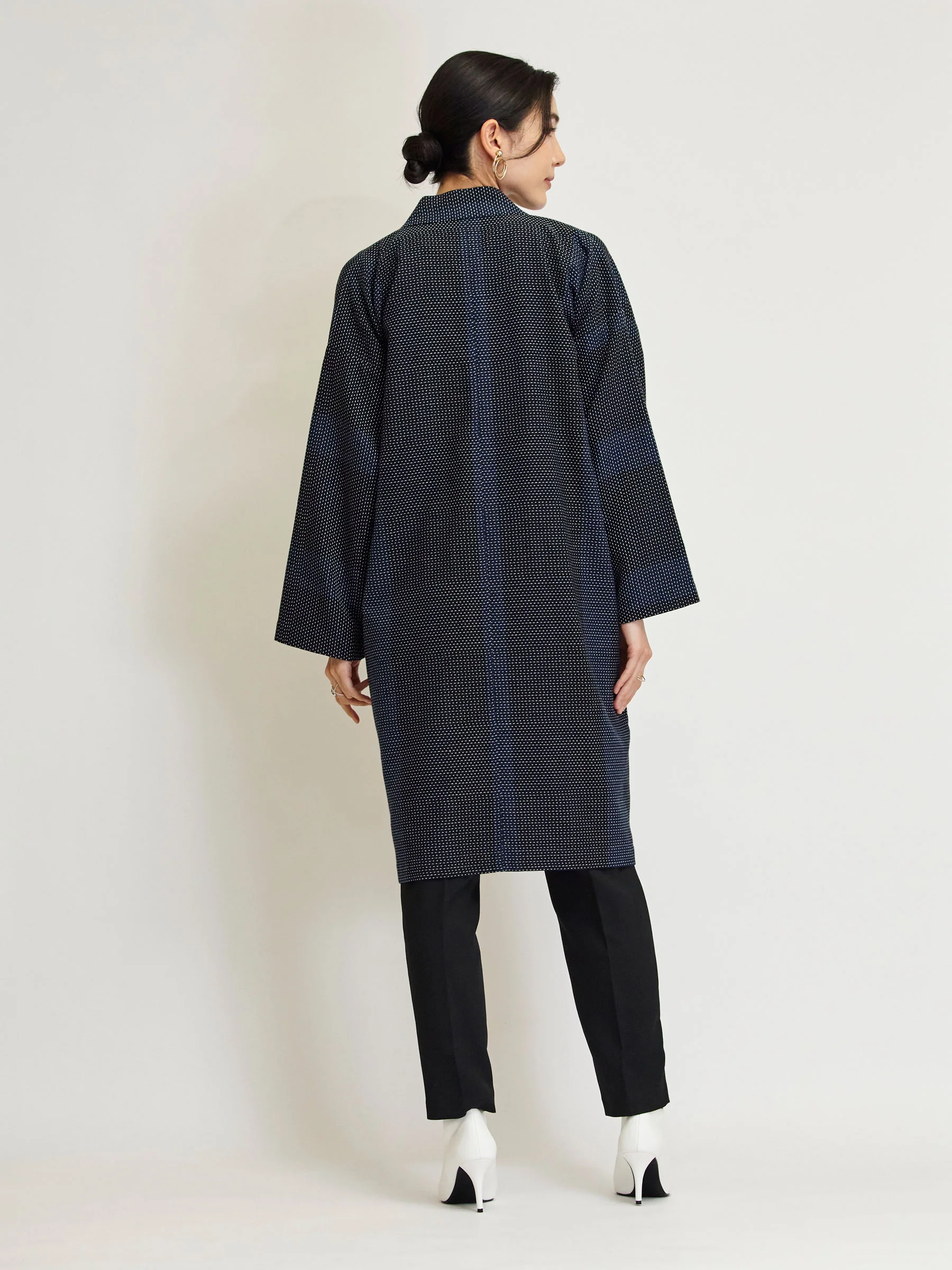 Miyako Indigo Haori Long Kimono Jacket - Image 6