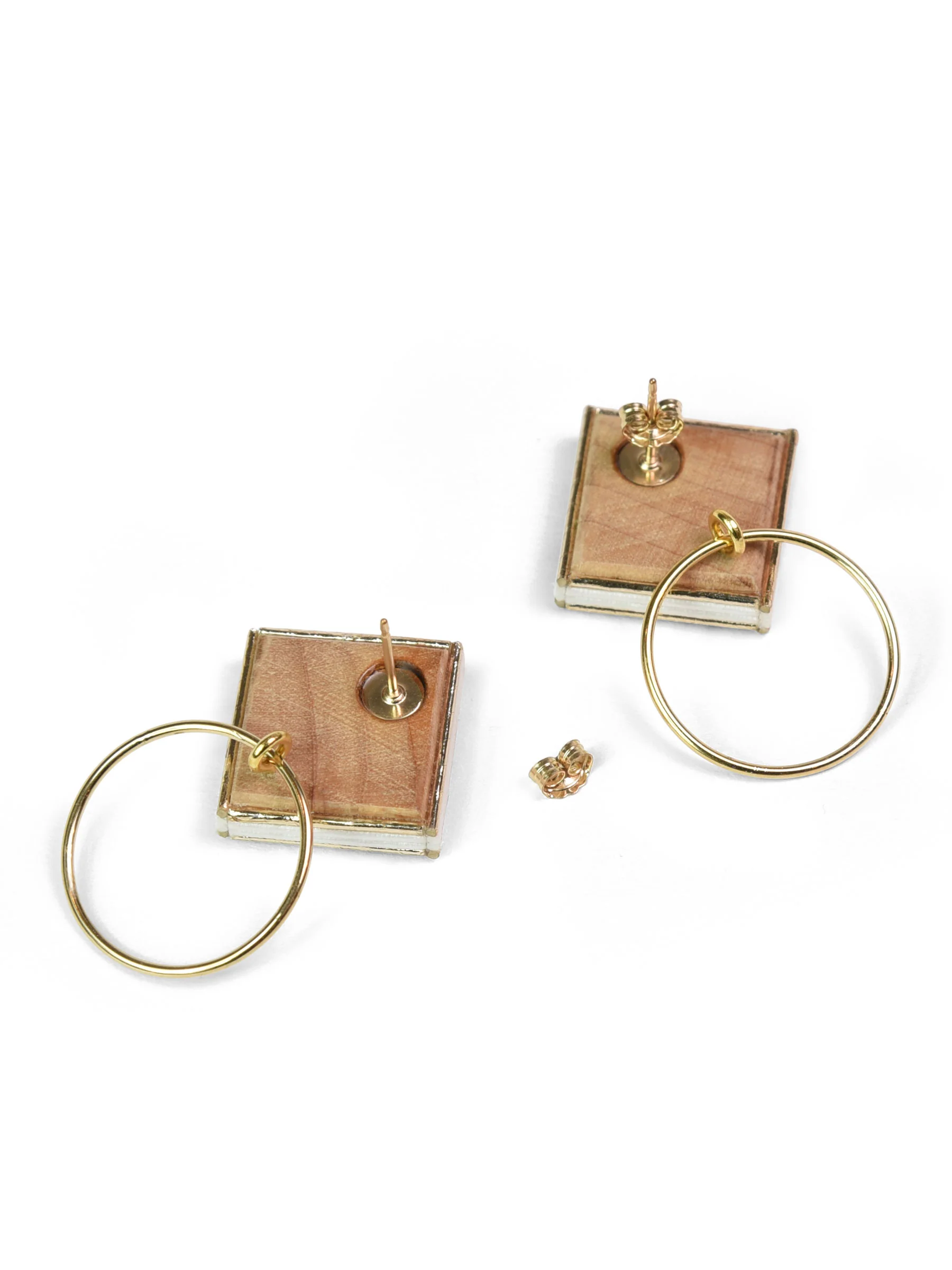 Mizuhiki Gold Earrings - Image 4