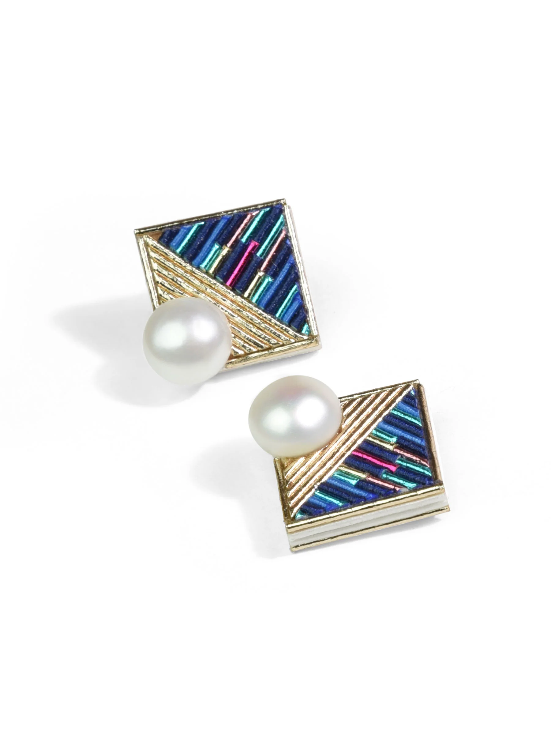 Indigo Mizuhiki Pearl Earrings - Image 3