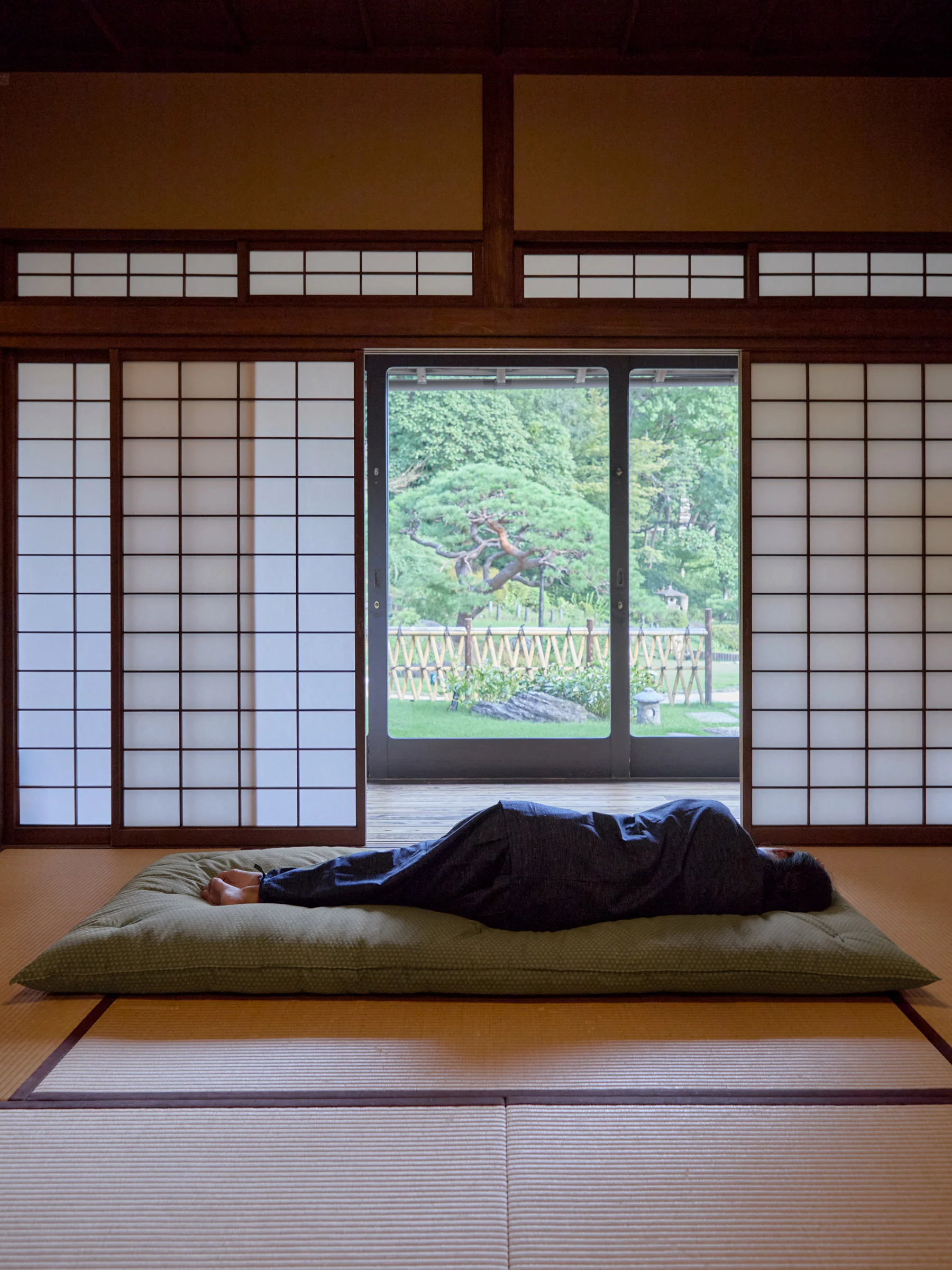 Natural Cotton Japanese Futon Mattress - Image 17