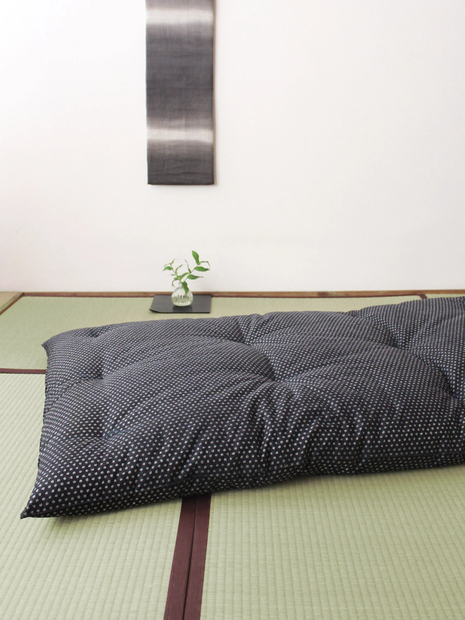 Natural Cotton Japanese Futon Mattress - Image 5