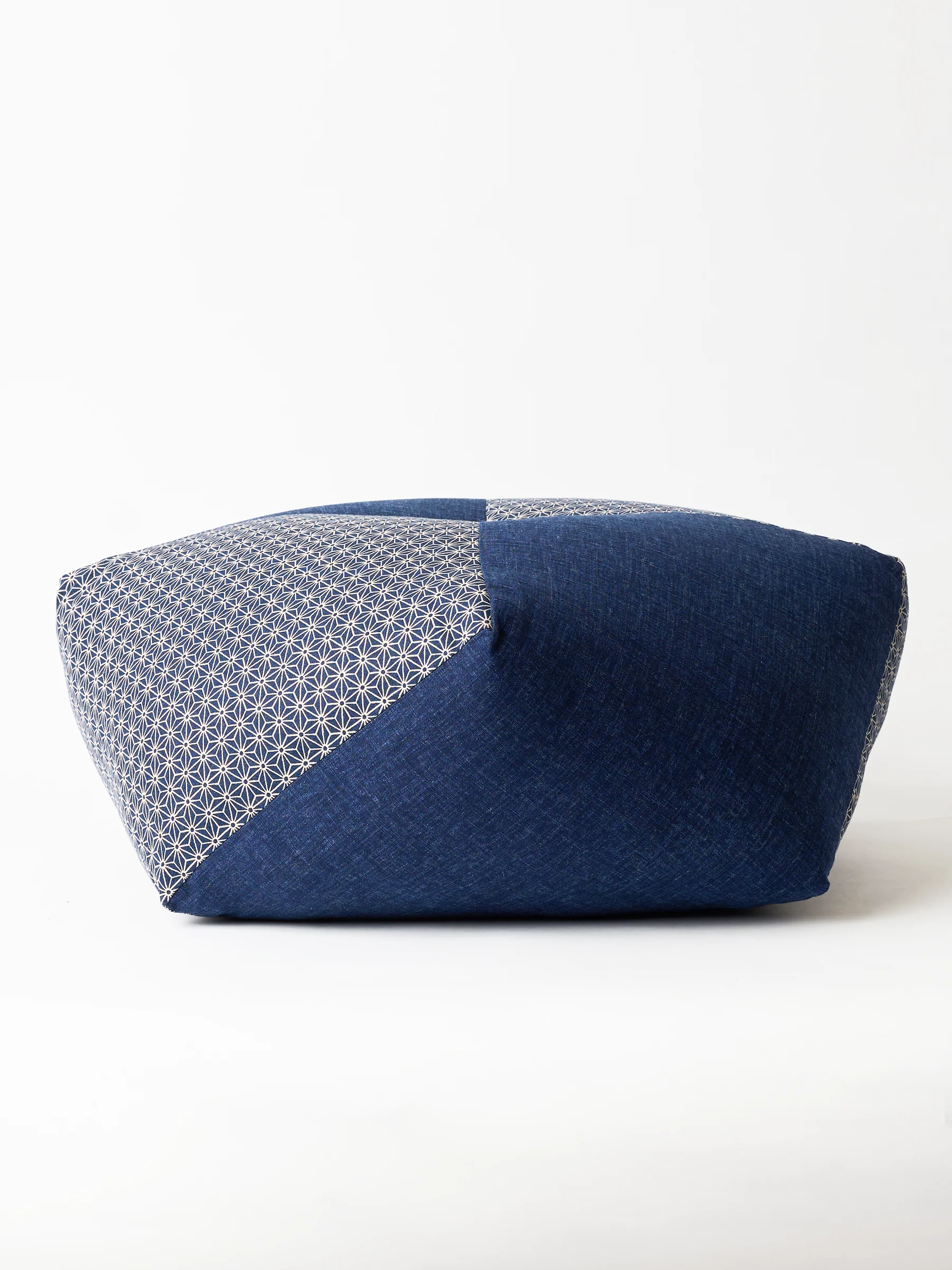 Zafu & Zabuton Meditation Cushions Set – Asanoha Navy - Image 5