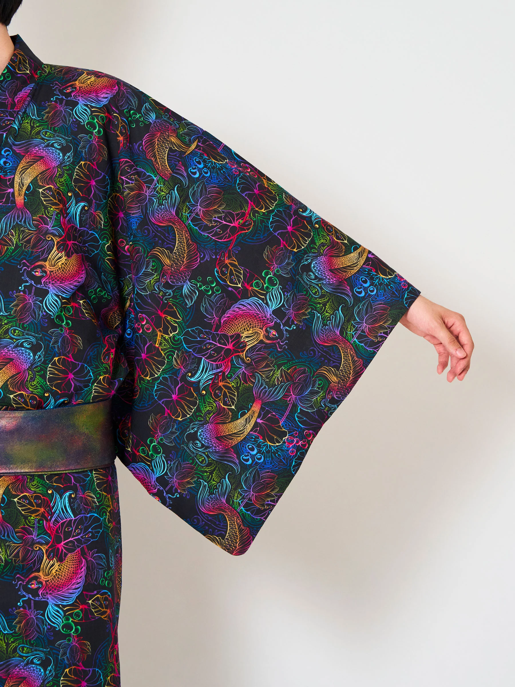Neon Koi Men’s Yukata - Image 7