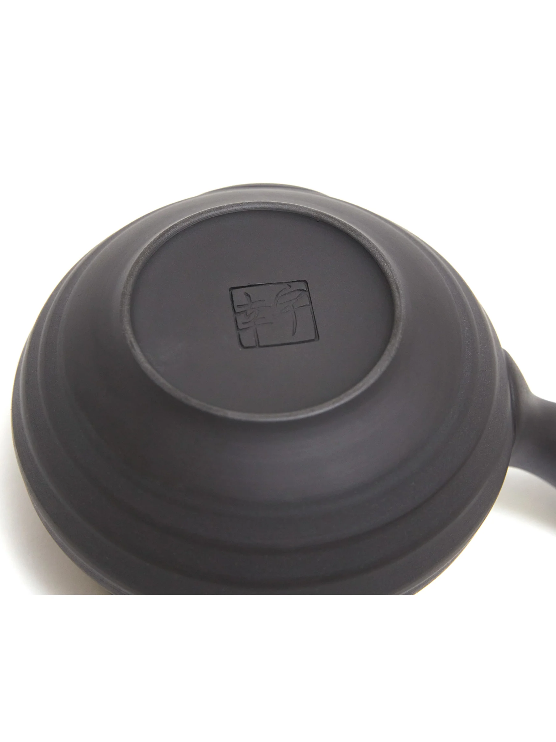 Purple Tokoname Japanese Teapot Set by Ukou (10.8oz/320ml) - Image 10