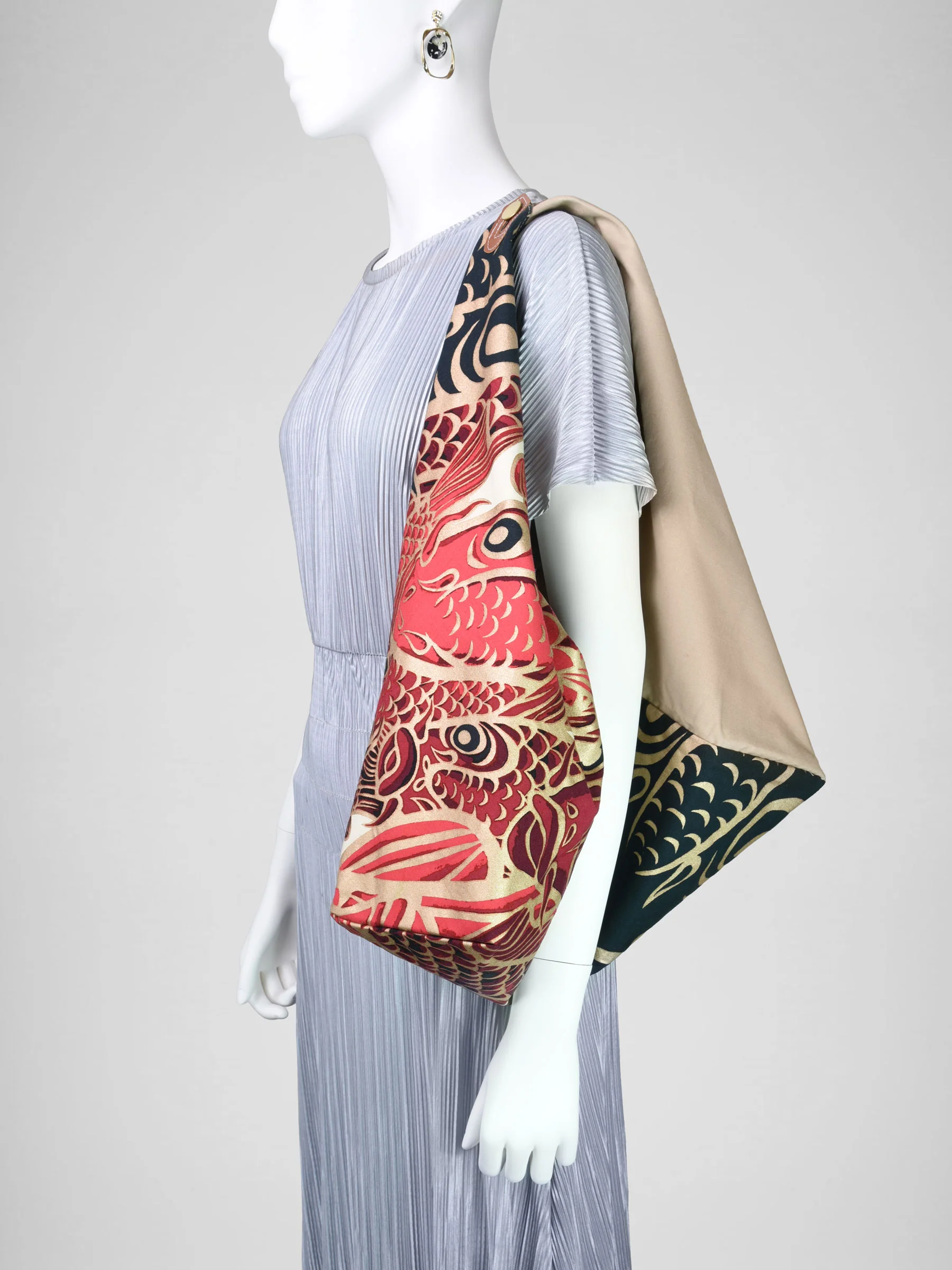 Red Koi Azuma Tote - Image 4