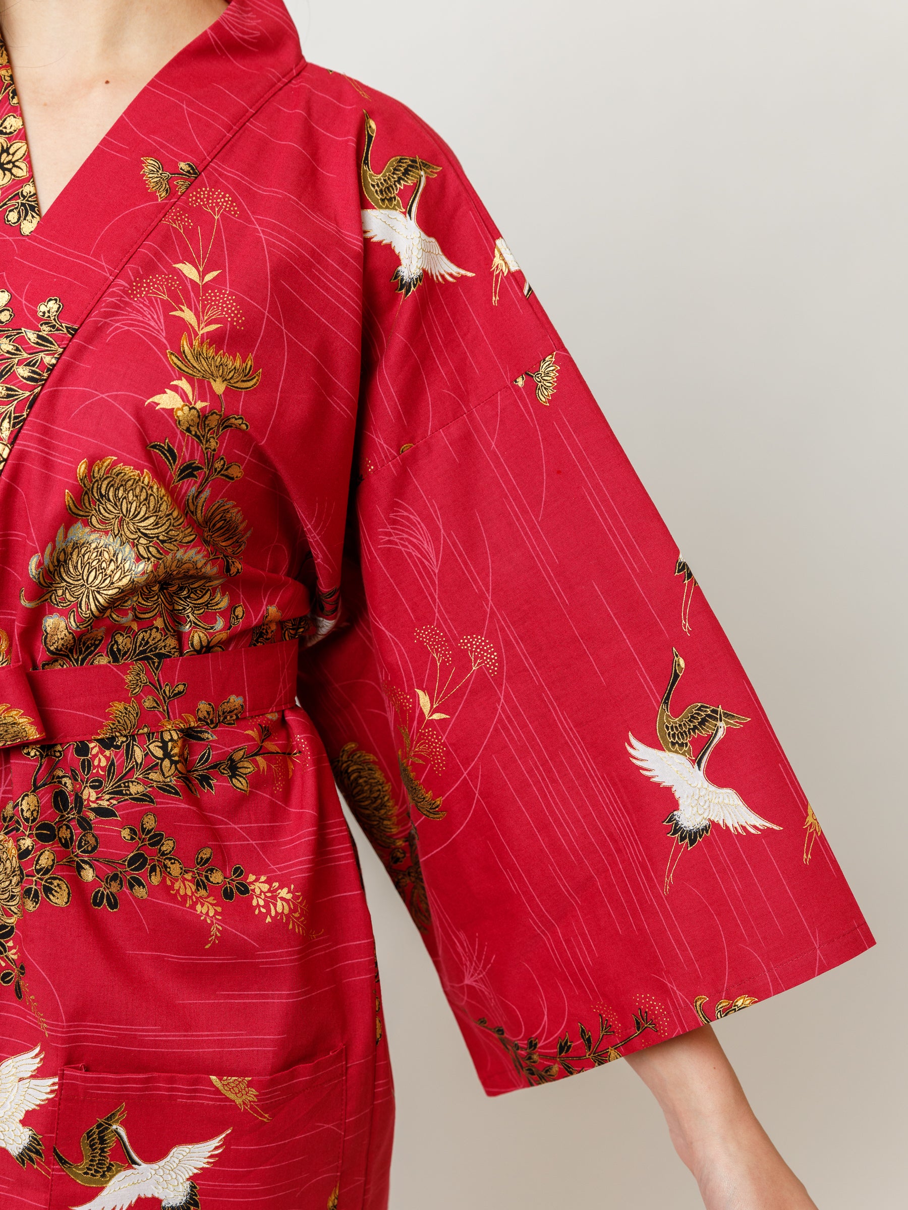 Red Crane Cotton Kimono Robe - Image 5