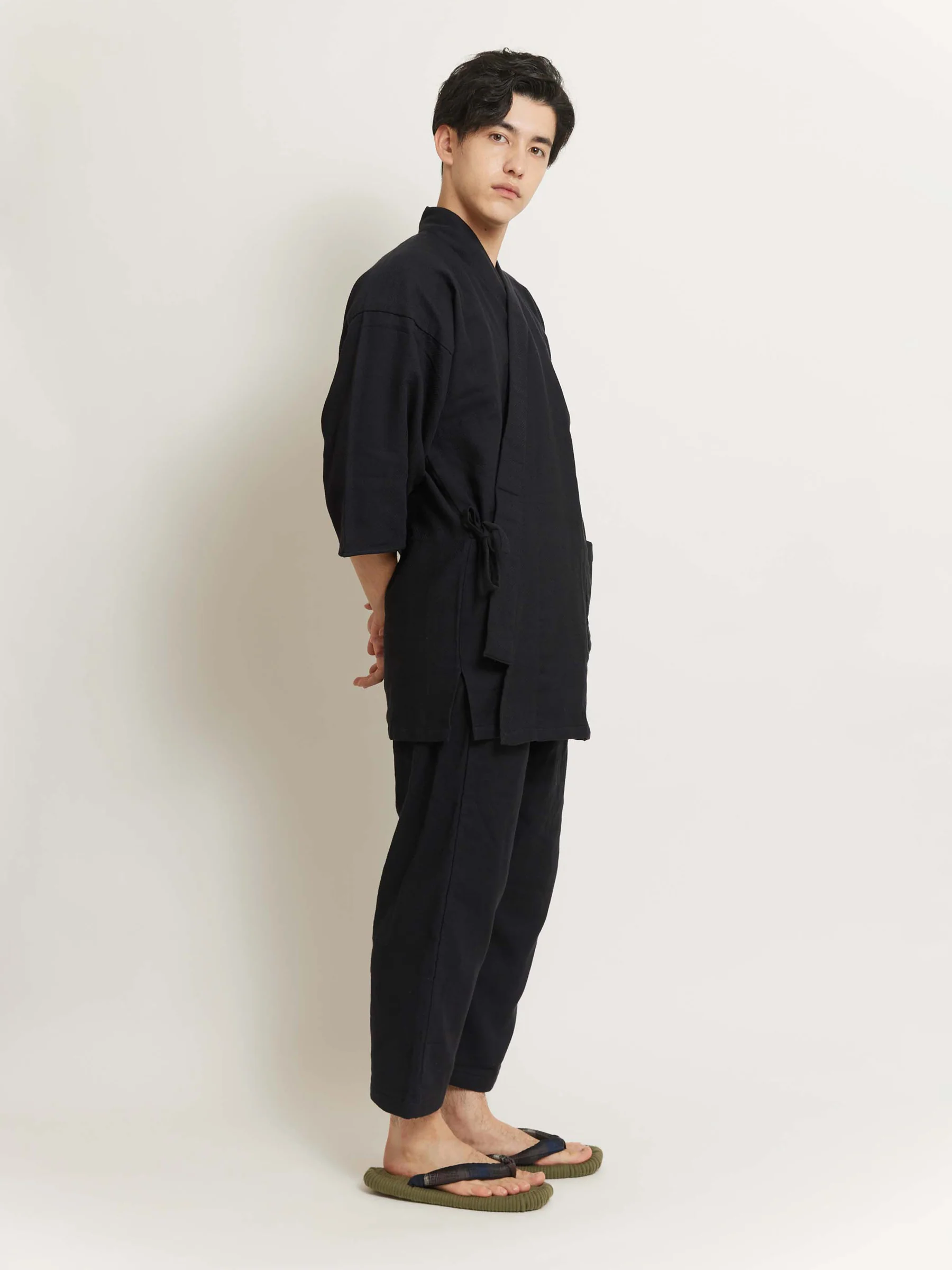 Unisex Samue Cotton Gauze Pajama Set in Black - Image 5