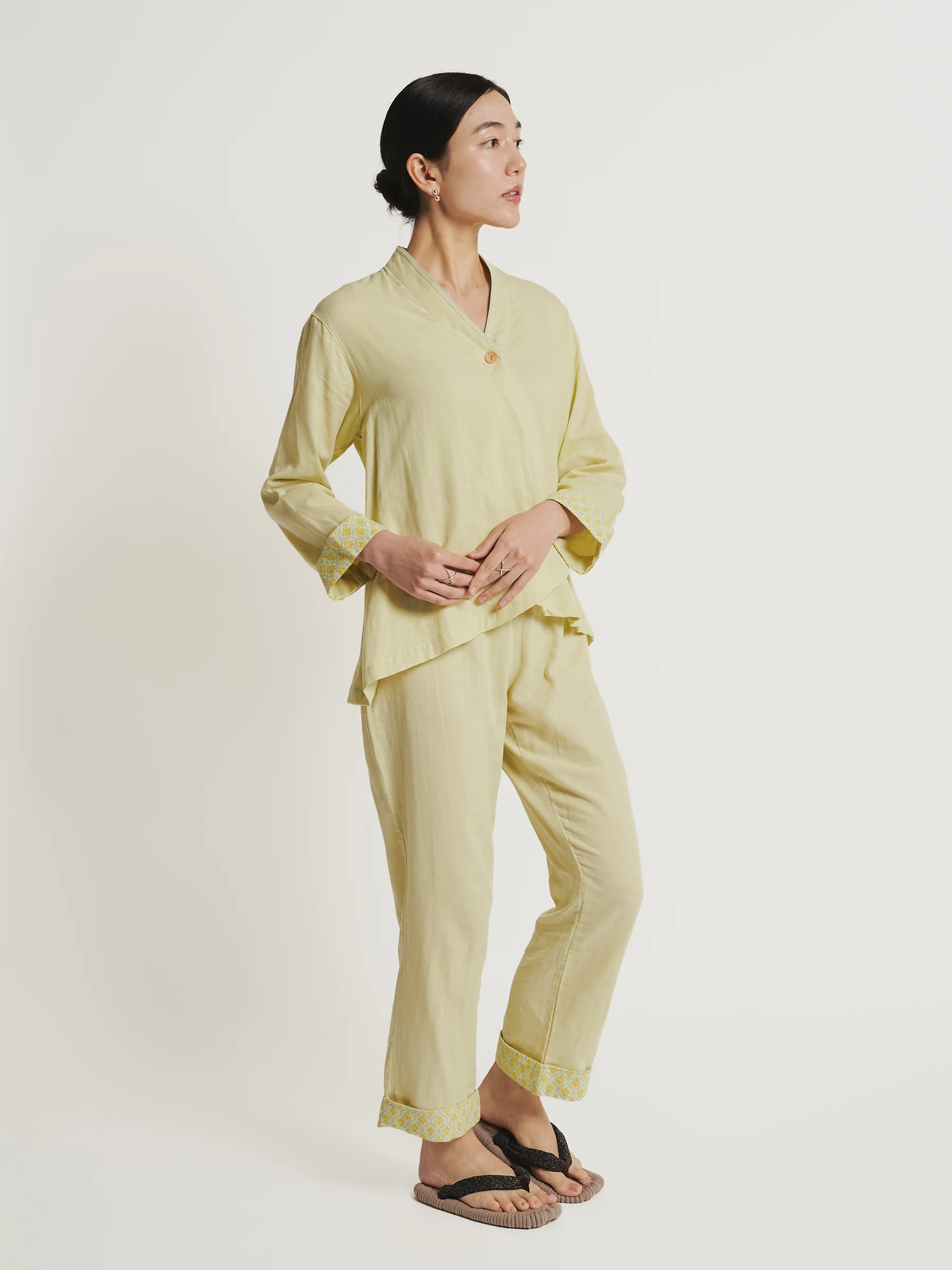 Modern-Cut Cotton Gauze Samue Pajama Set in Honeydew - Image 3