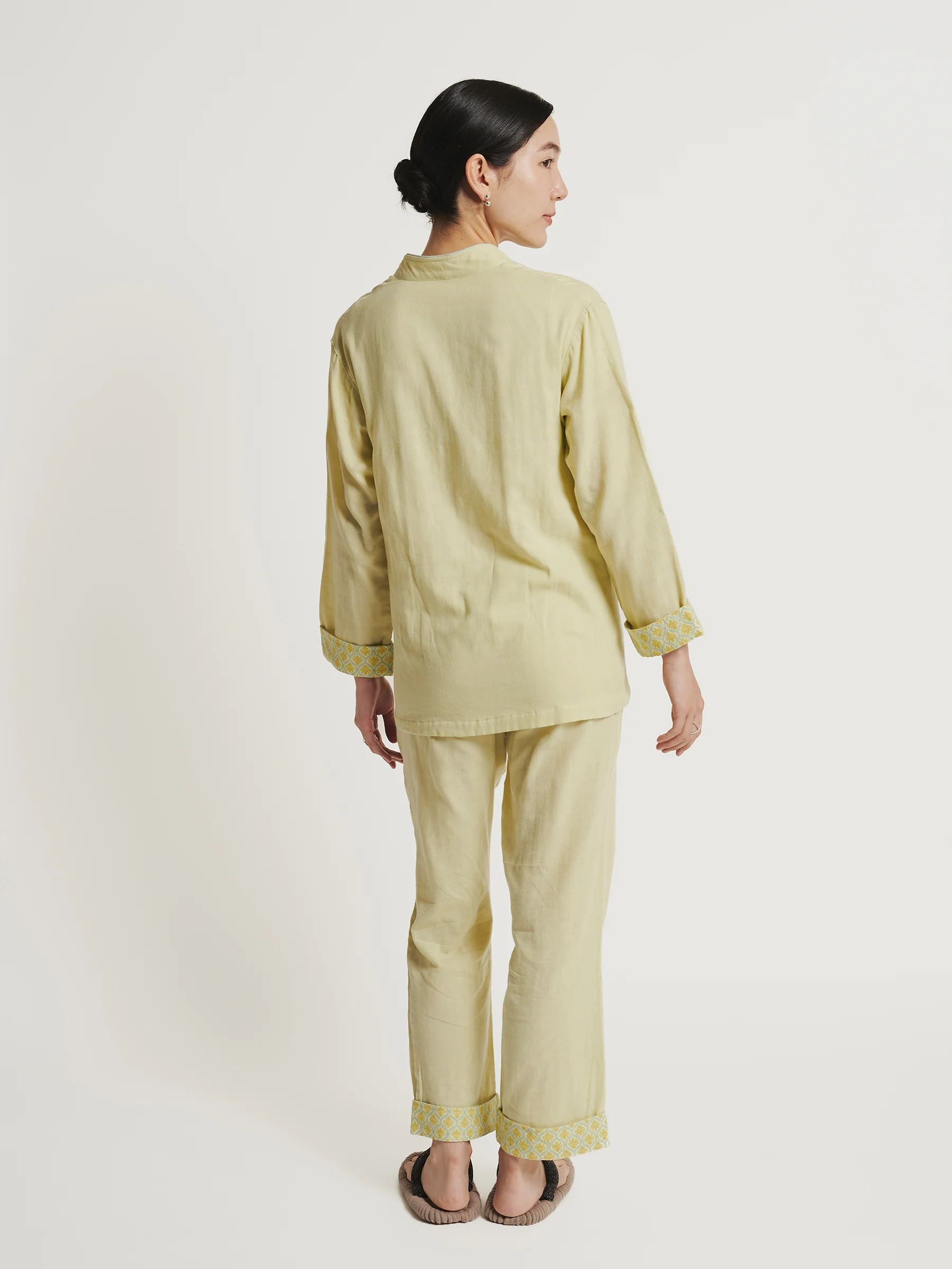 Modern-Cut Cotton Gauze Samue Pajama Set in Honeydew - Image 4