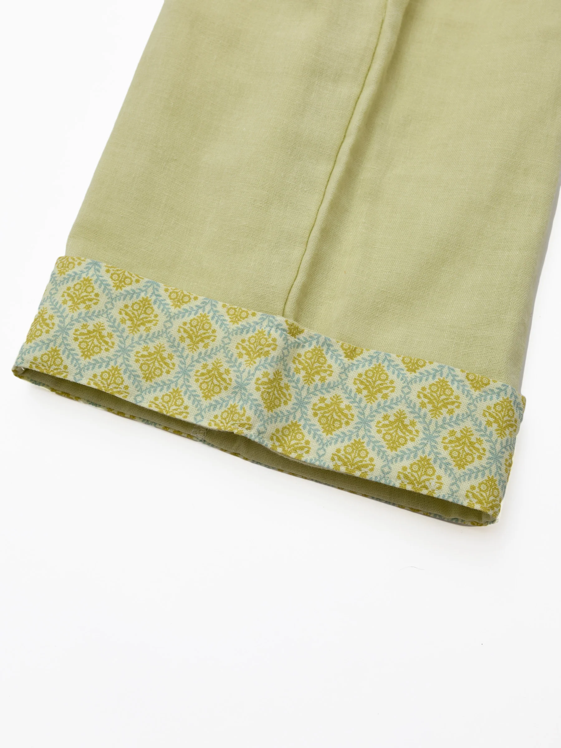 Modern-Cut Cotton Gauze Samue Pajama Set in Honeydew - Image 9