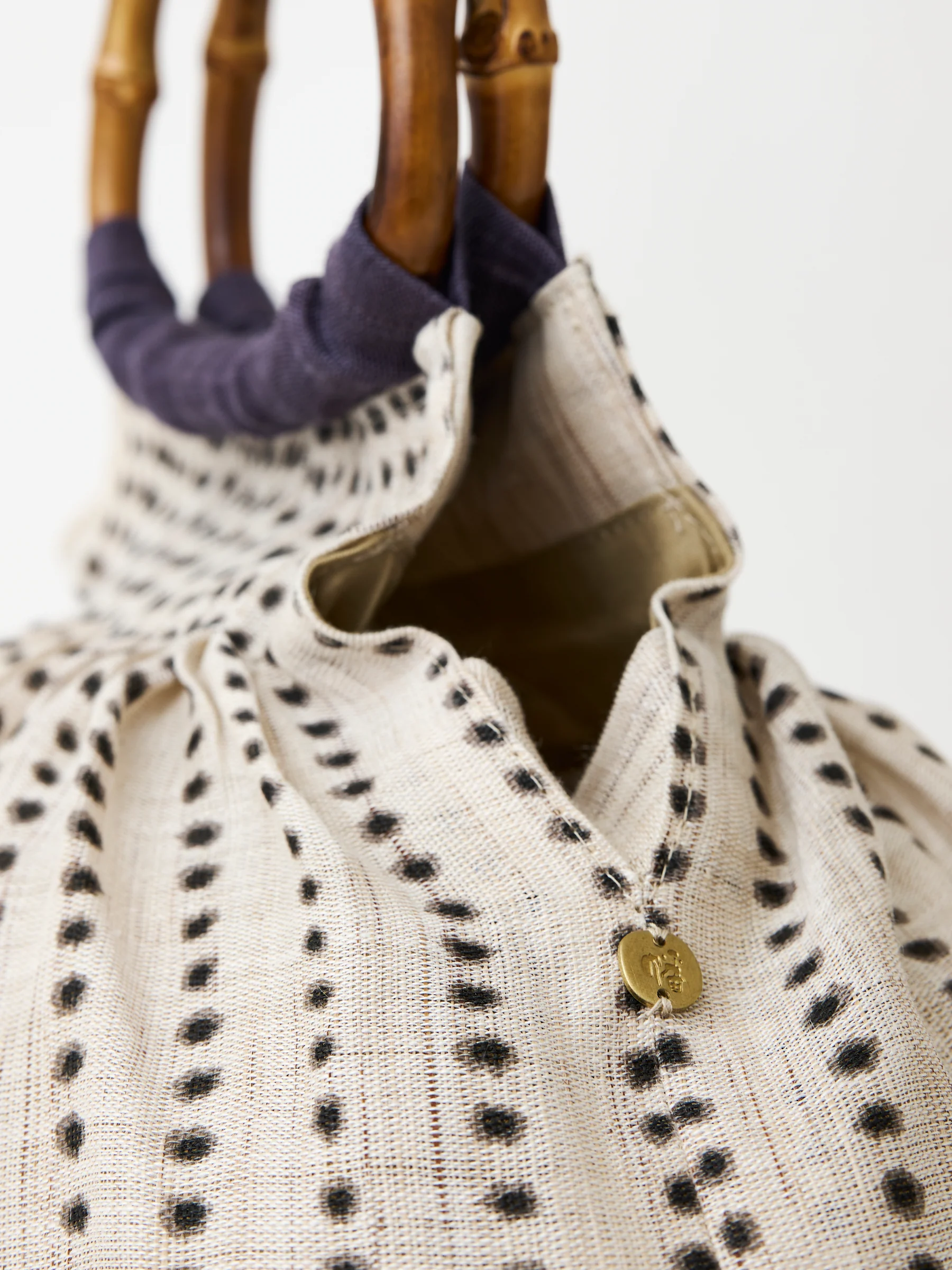 Shibori Bamboo Handle Linen Tote - Image 5