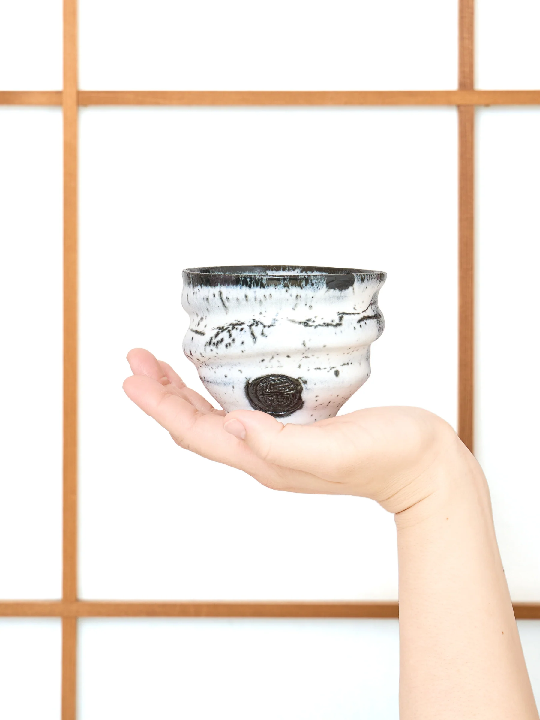 Sou White Kyoto Ware Teacup Set by Ninshu (7fl.oz/200ml) - Image 8