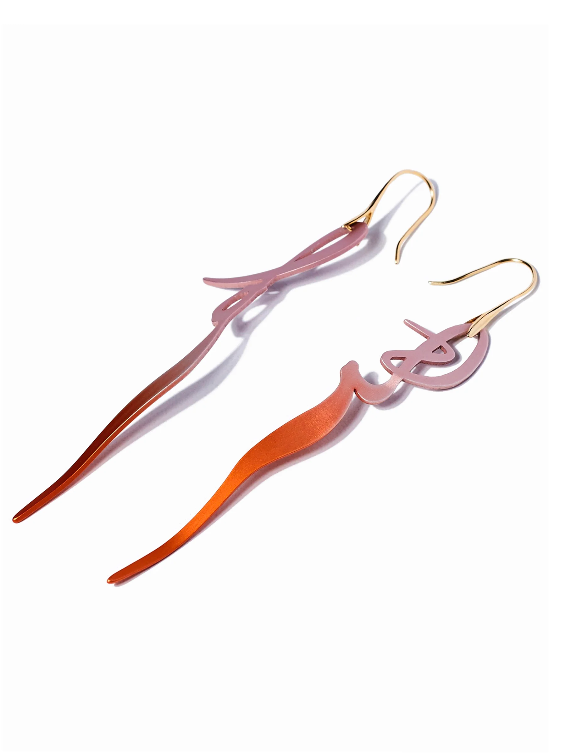 Suki Hook Earrings in Pink/Orange
