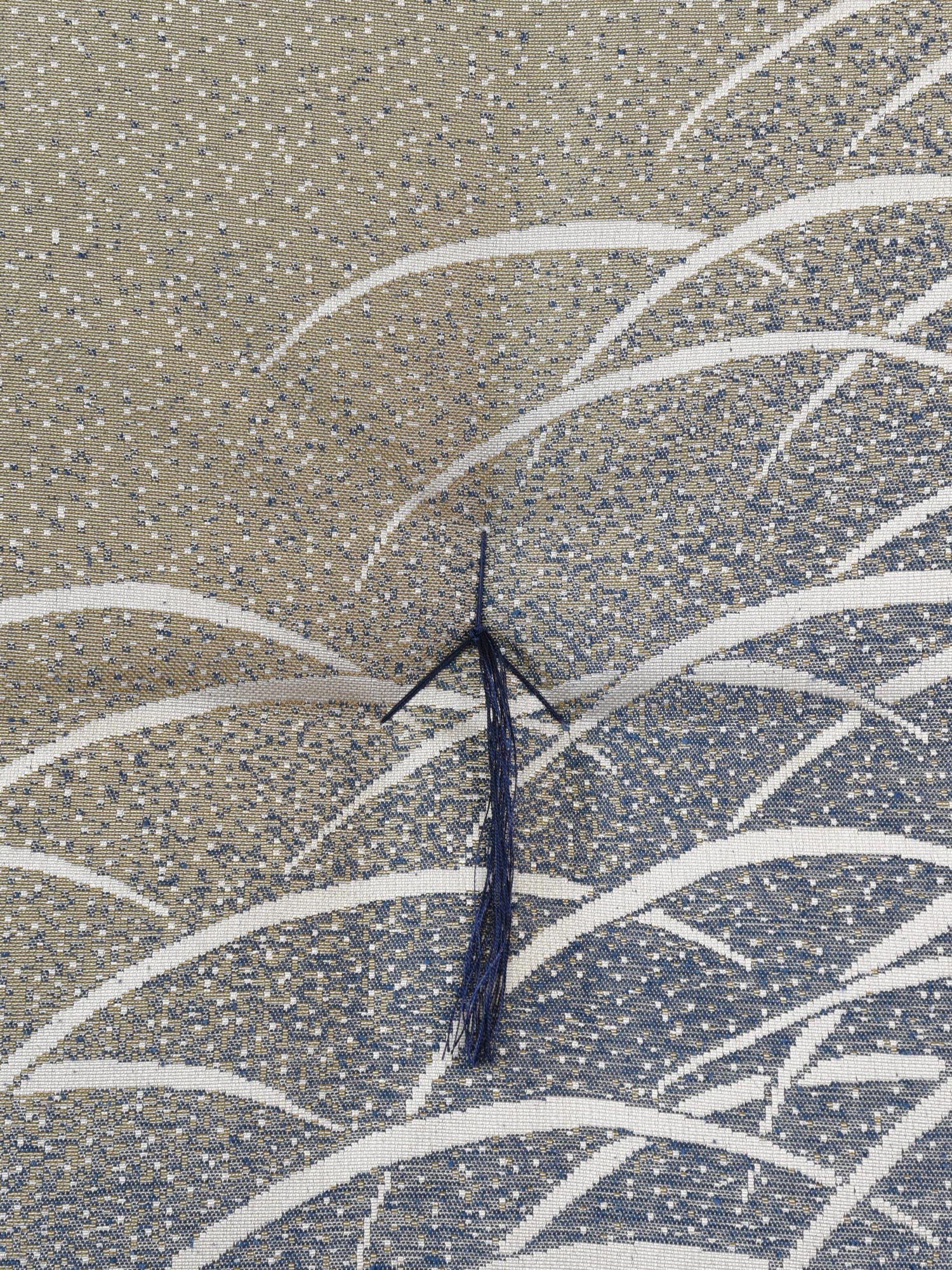 Tsuyukusa Gold Zabuton Cushion - Image 5